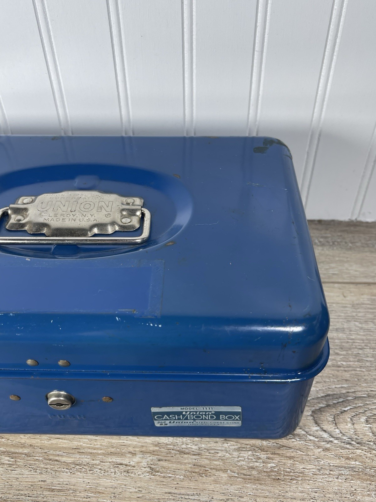 Vintage Union Metal Model 1111 Cash tackle box Blue Fold Out USA NO KEY