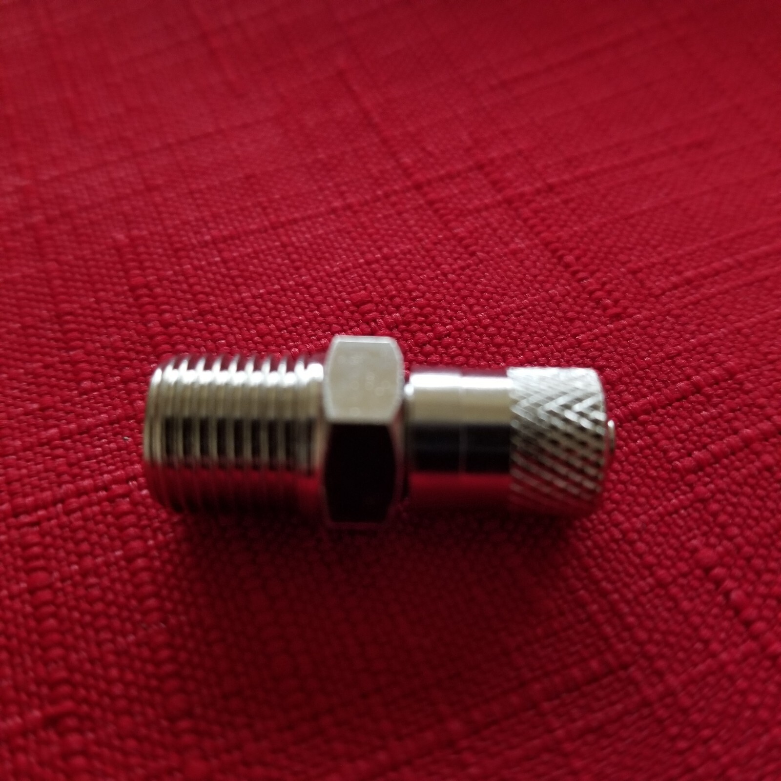 Schrader valve 1/8'' NPT 1pc.