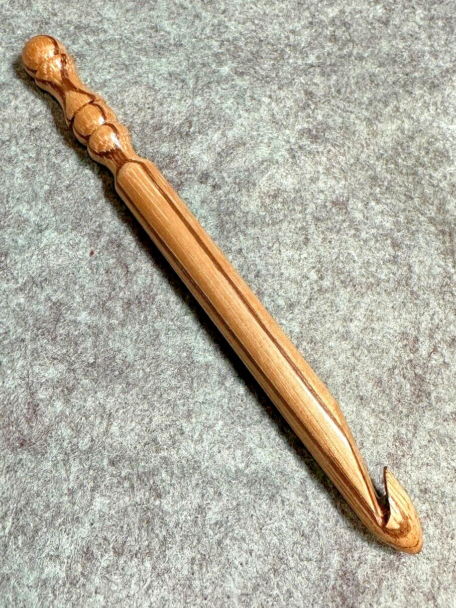Hand carved BUCKSKIN wood YARN  CROCHET HOOK  size P