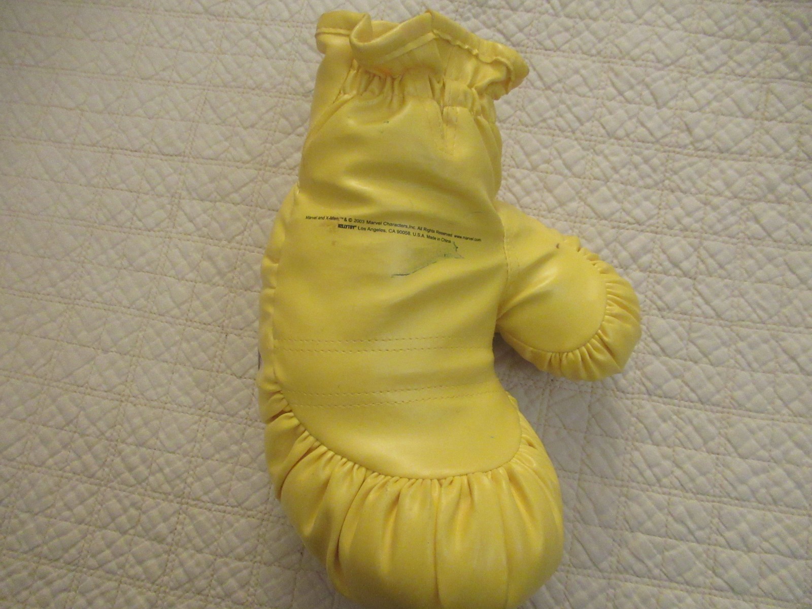 Marvel X-Men Yellow Boxing Glove (2003, KellyToy)