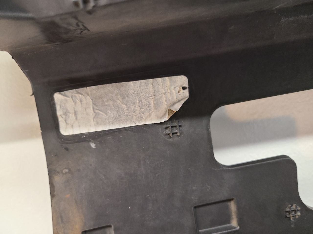 2016 2017 2018 2019 FORD EXPLORER Air Shutter