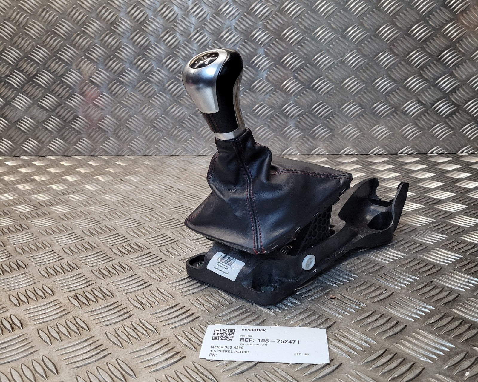 Mercedes A200 2013-2018 Gearstick 6 SPEED MANUAL