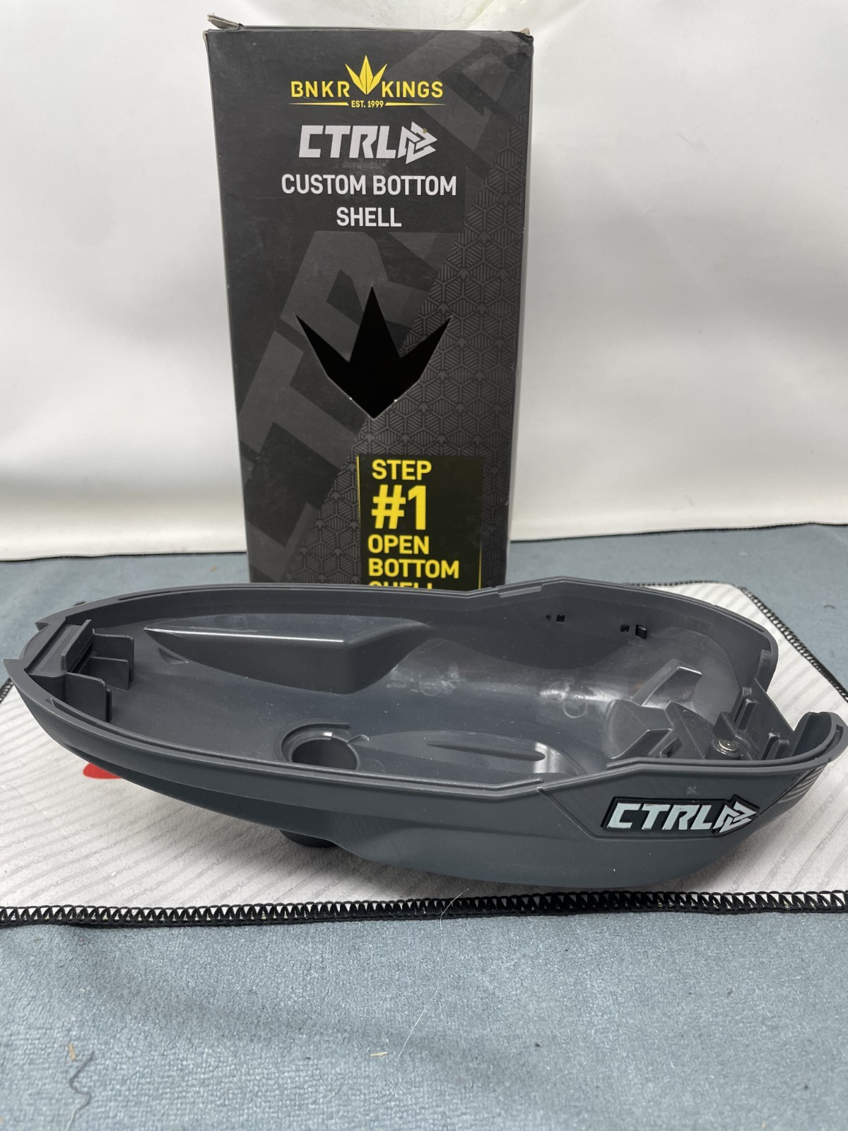 Bunkerkings CTRL Custom Bottom Shell - Graphite