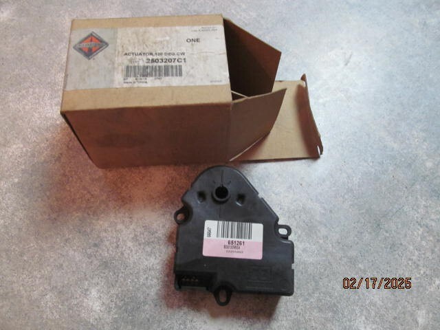 GENUINE OEM International 2503207C1 AIR CONDITIONER ACTUATOR SWITCH