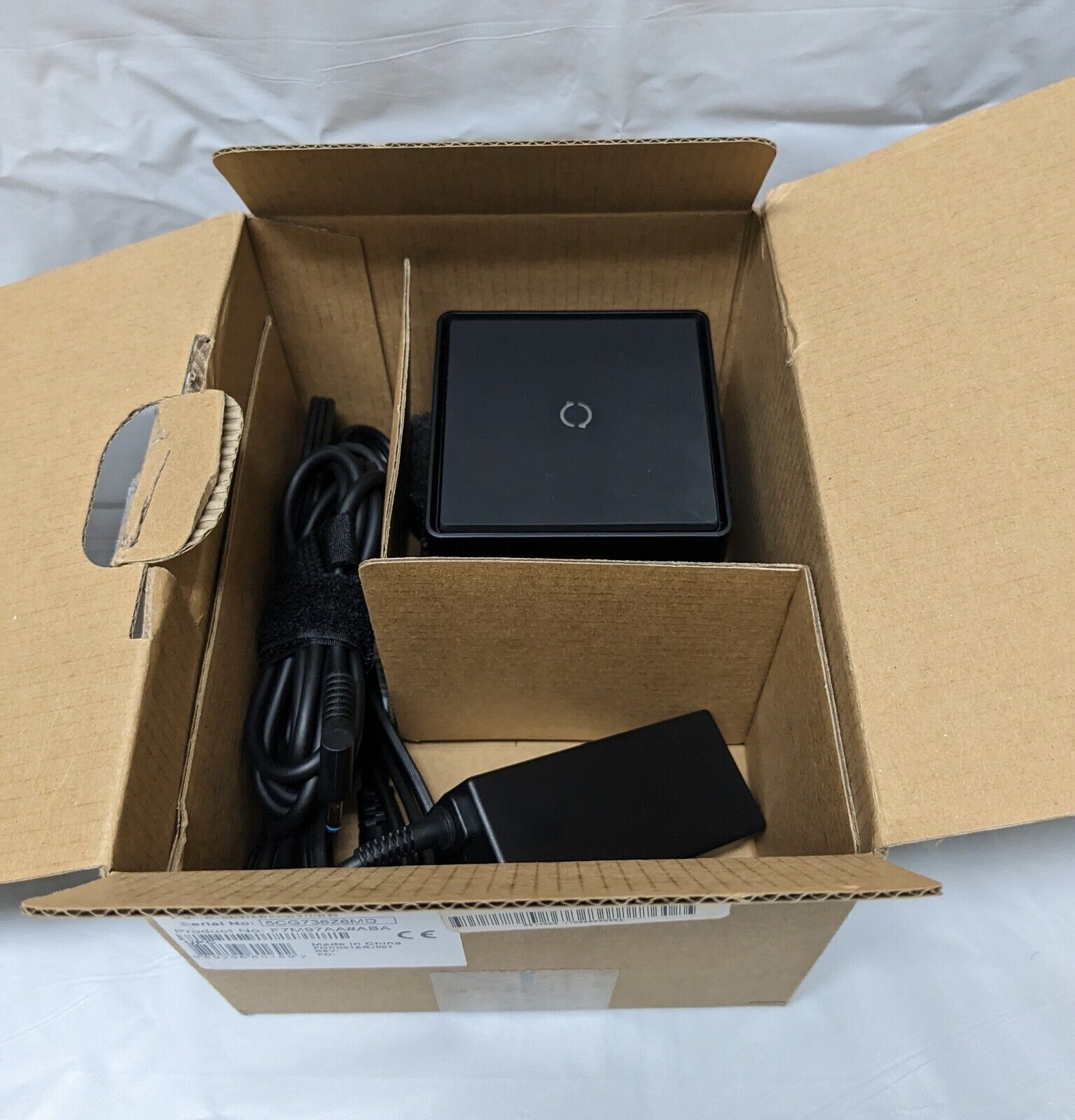 HP Advanced Wireless Docking Station - F7M97AA#ABA Universal Compatibility