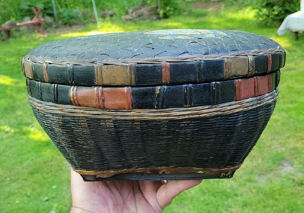 FARM HOUSE BASKET  LACQUERED W/ PAINTED DUTCH GIRL - EDWARDIAN ERA 1900-1910