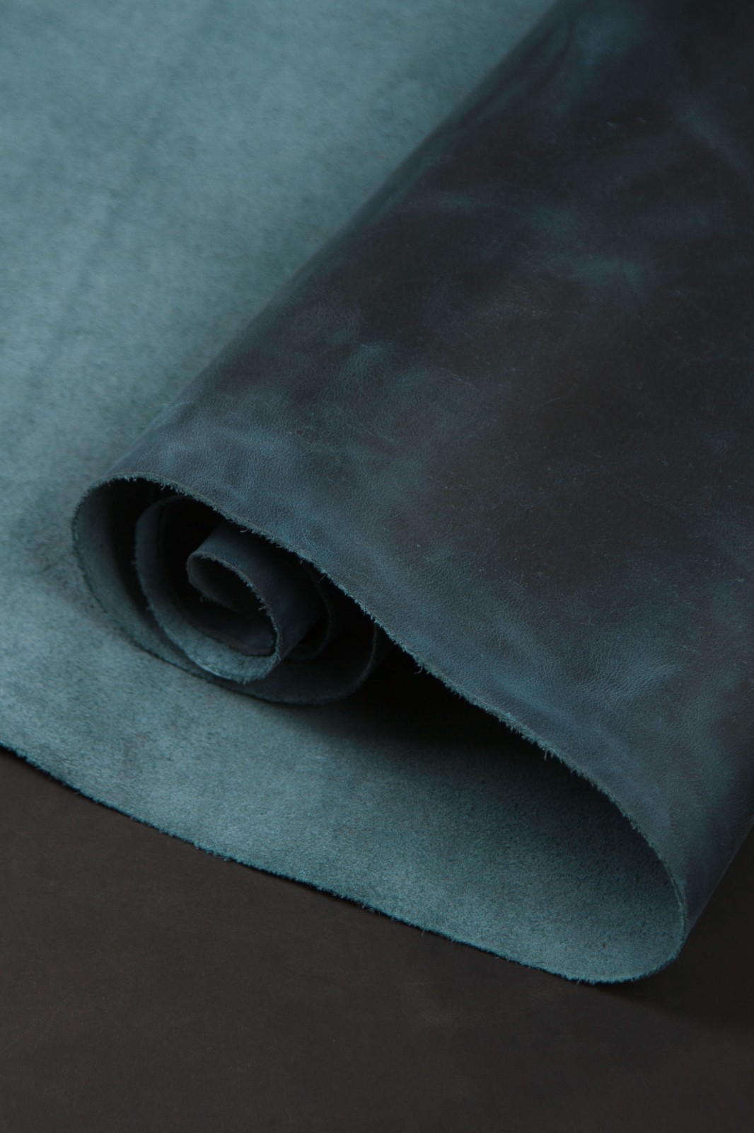 Premium Rustic Dark Teal Full Grain Aniline Leather Hide 2m2 1.4mm (3oz) Genuine