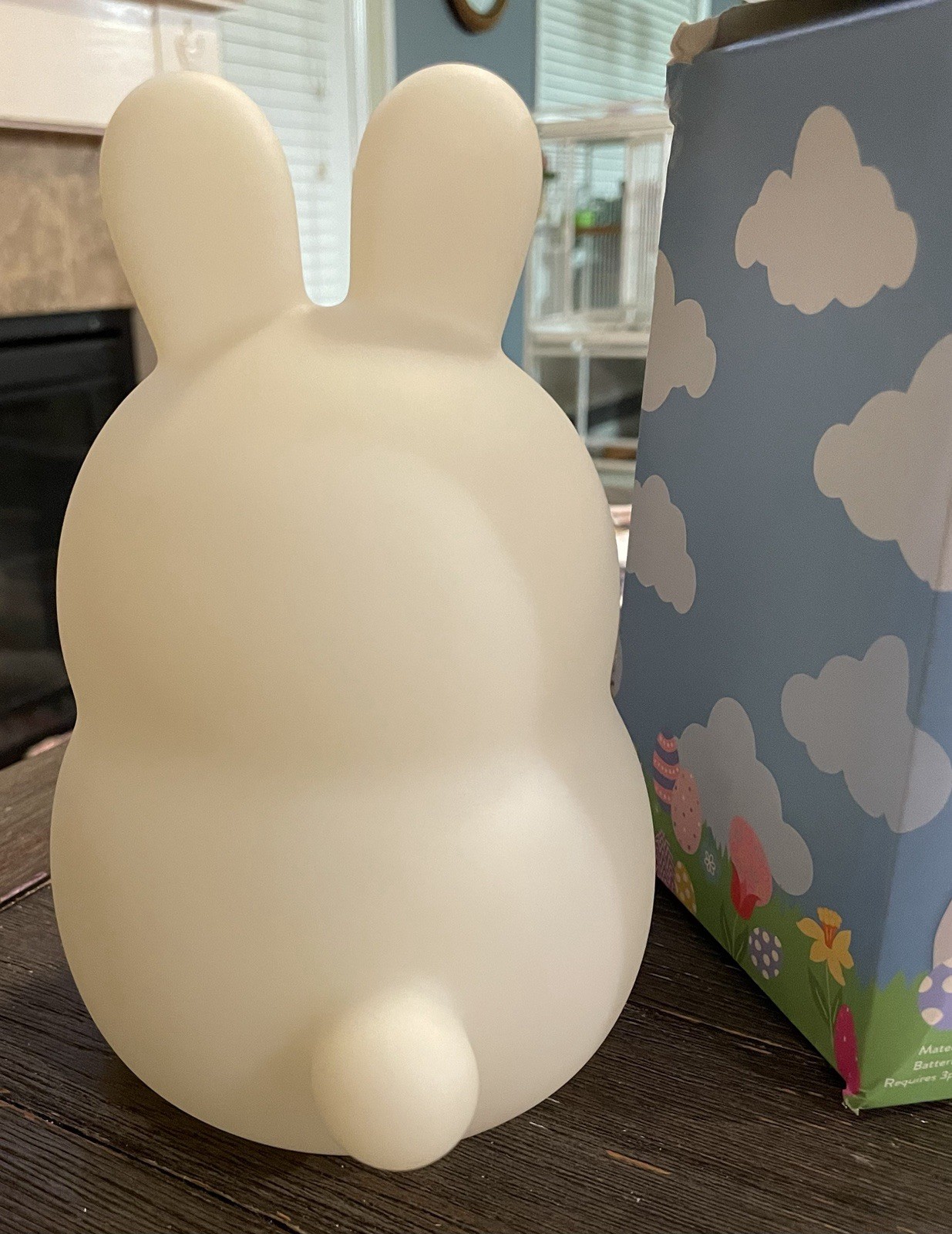 Eccolo White Bunny Ambient Light 7 In X 4 In