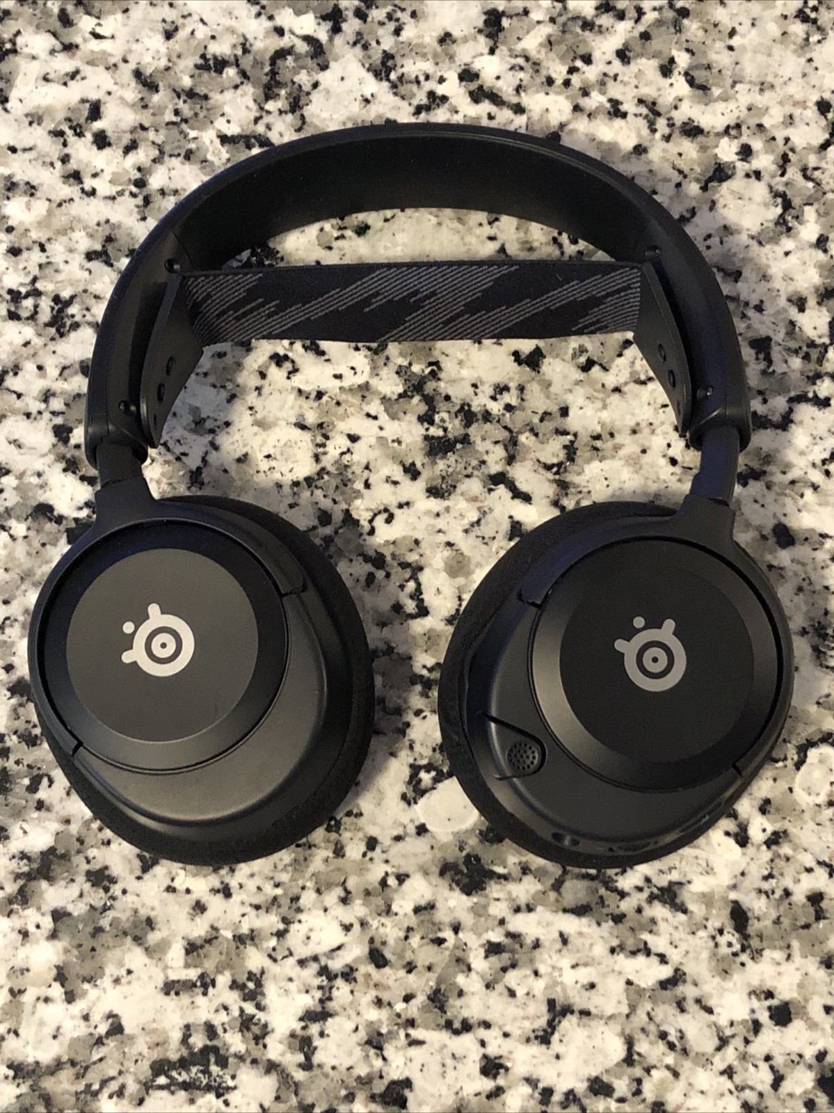 SteelSeries Arctis Nova Wireless Gaming Headset Only - Free Shipping!