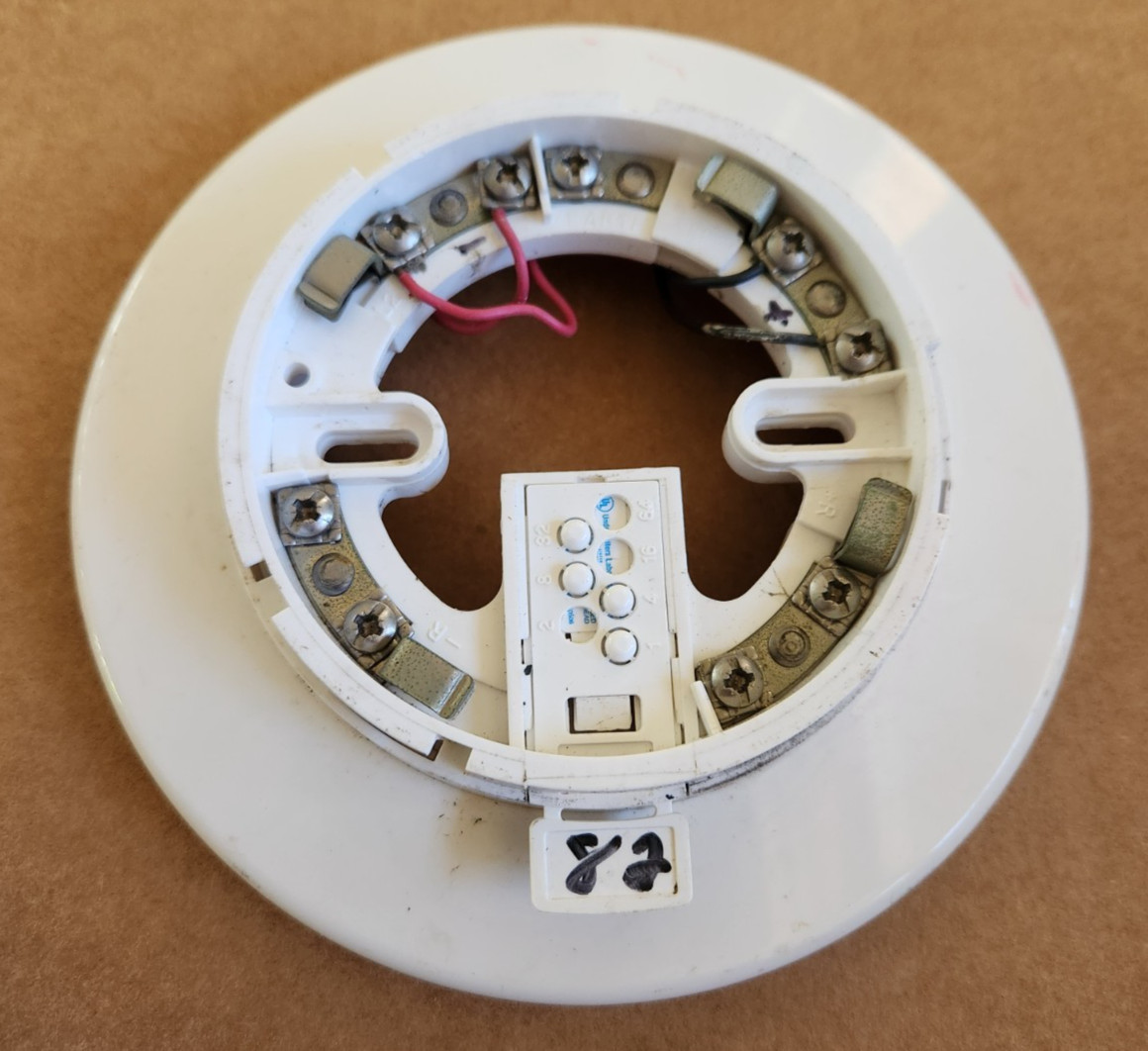 Thorn IBN-551 Smoke Alarm 6" Mounting Base 550 Series 920100 UL S5022 Free Ship