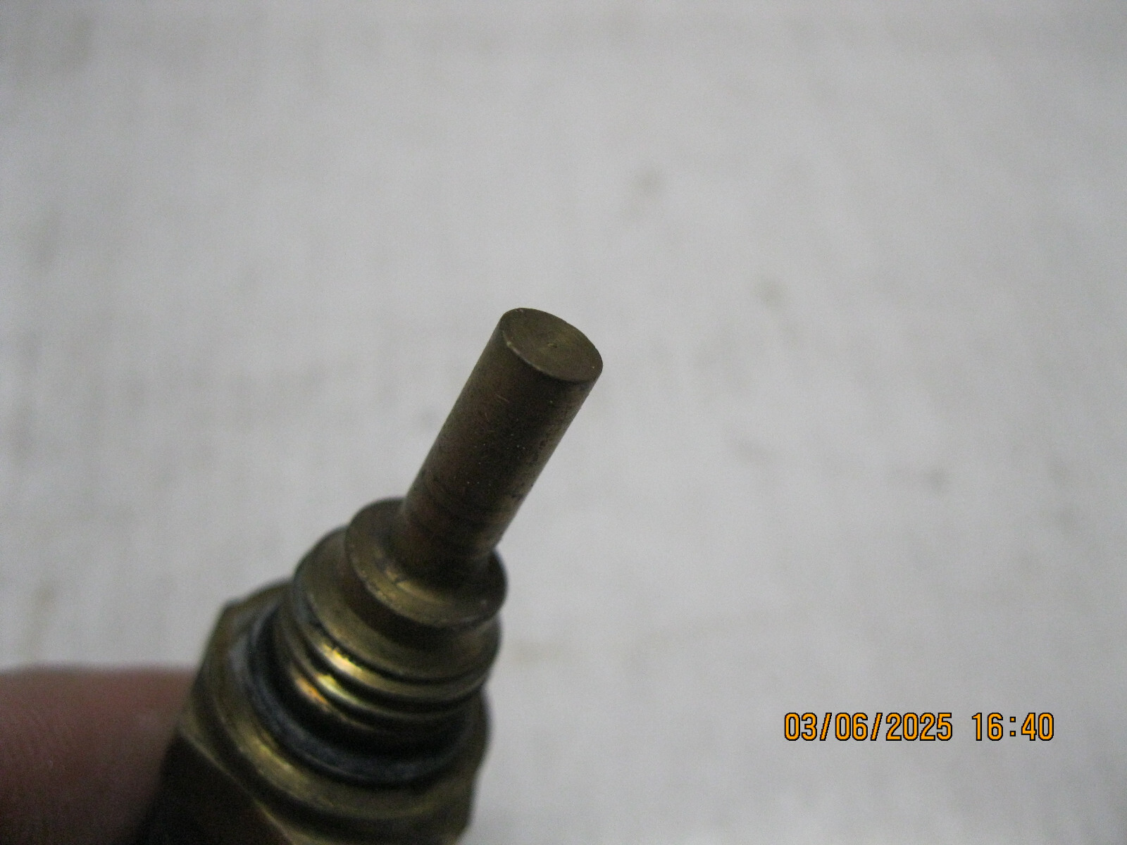 Engine Coolant Temperature Sensor Tomco 12022