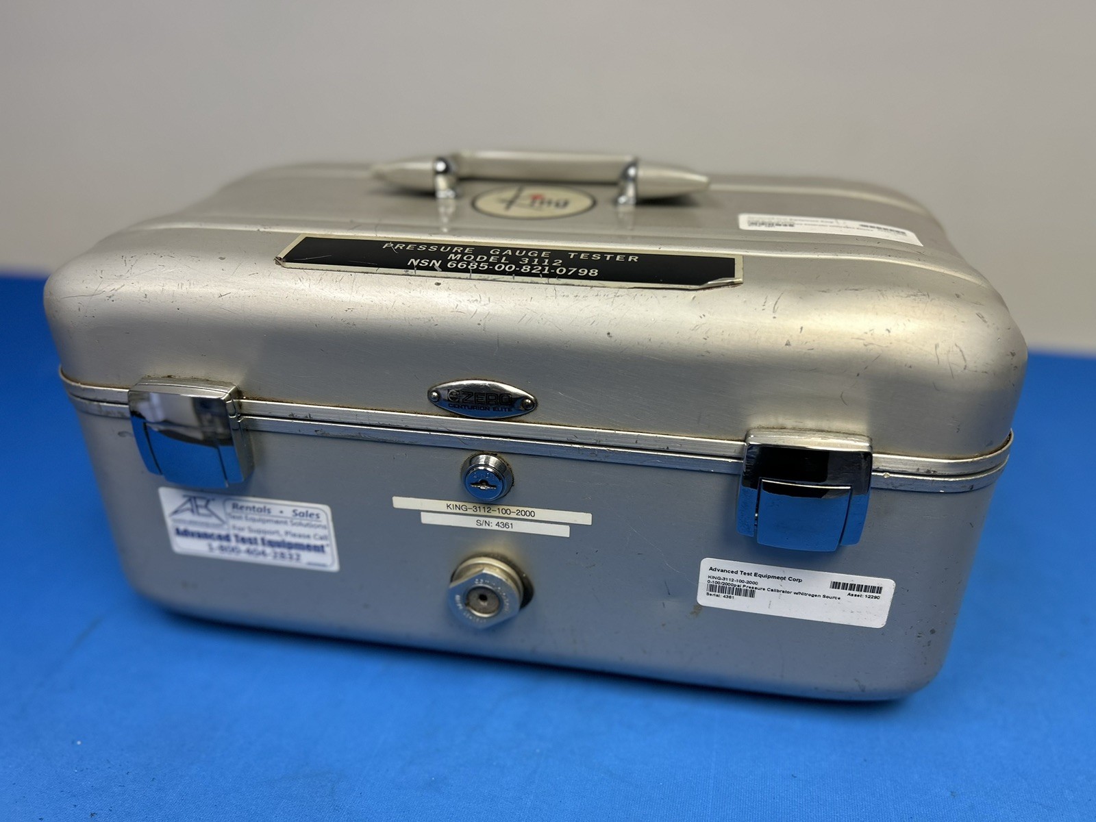 King Nutronics 3112 | 0-100/2000 psi Pressure Calibrator w/Nitrogen Source