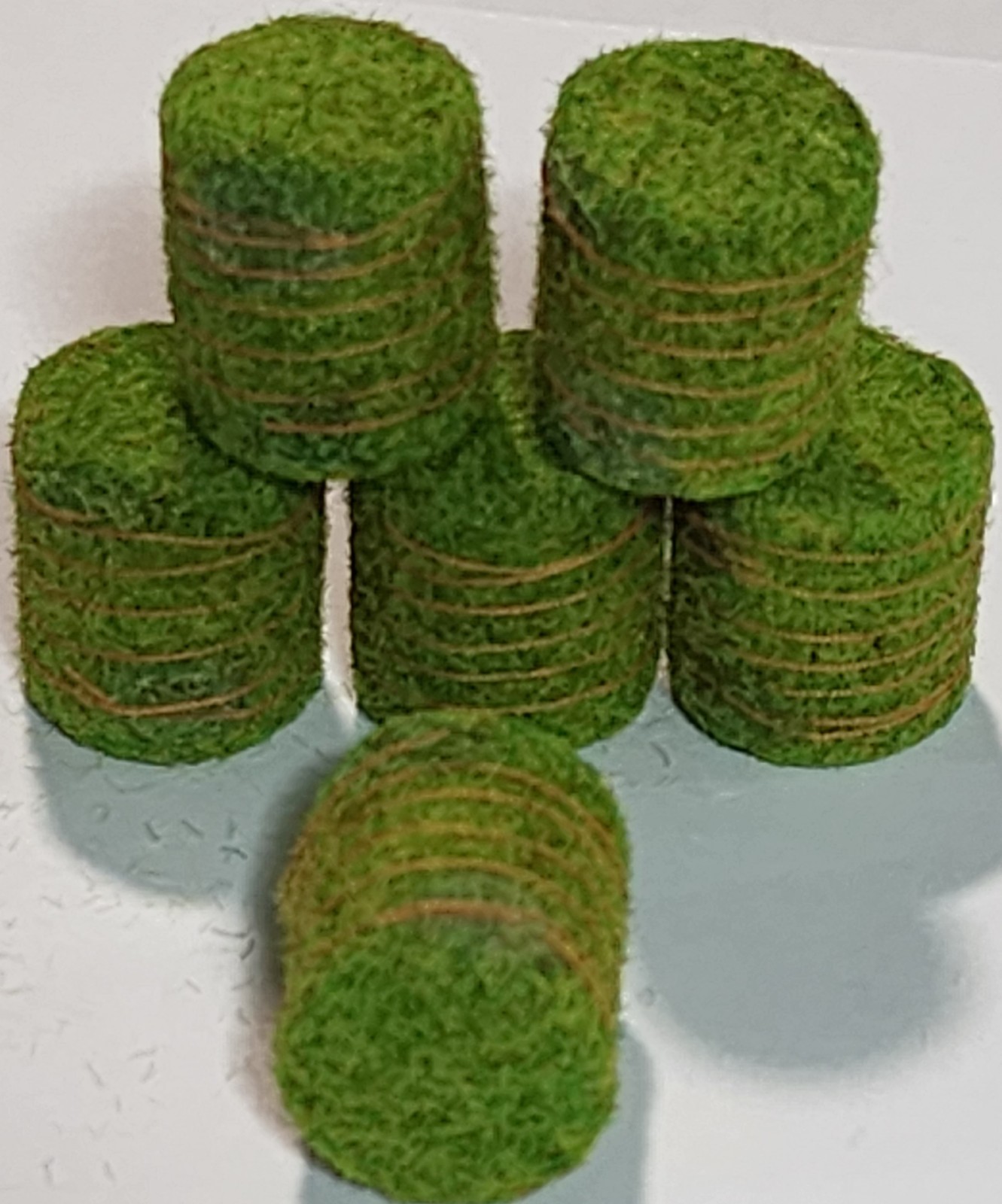 1/64 6 Pack of Custom 4' Twine Wrapped Fresh Hay Bales