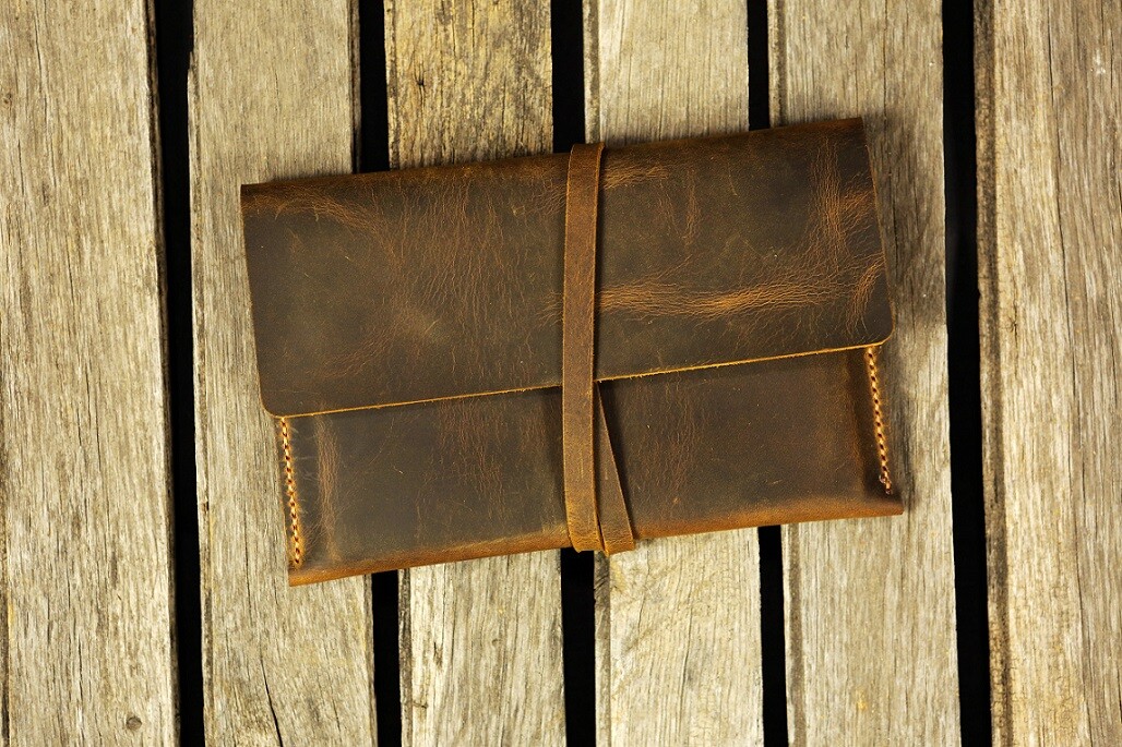 Personalized distressed leather case cover for new Kindle Paperwhite 12th 11th