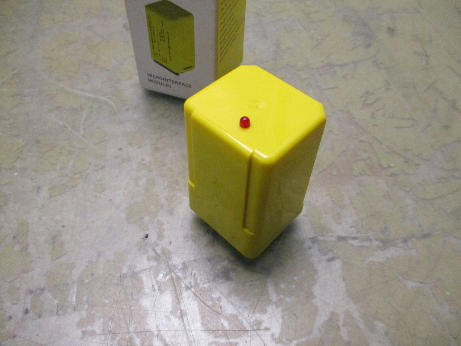 Anderson Cornelius Microinterface MI-1-615 28V Input Module [3*J-20.5]