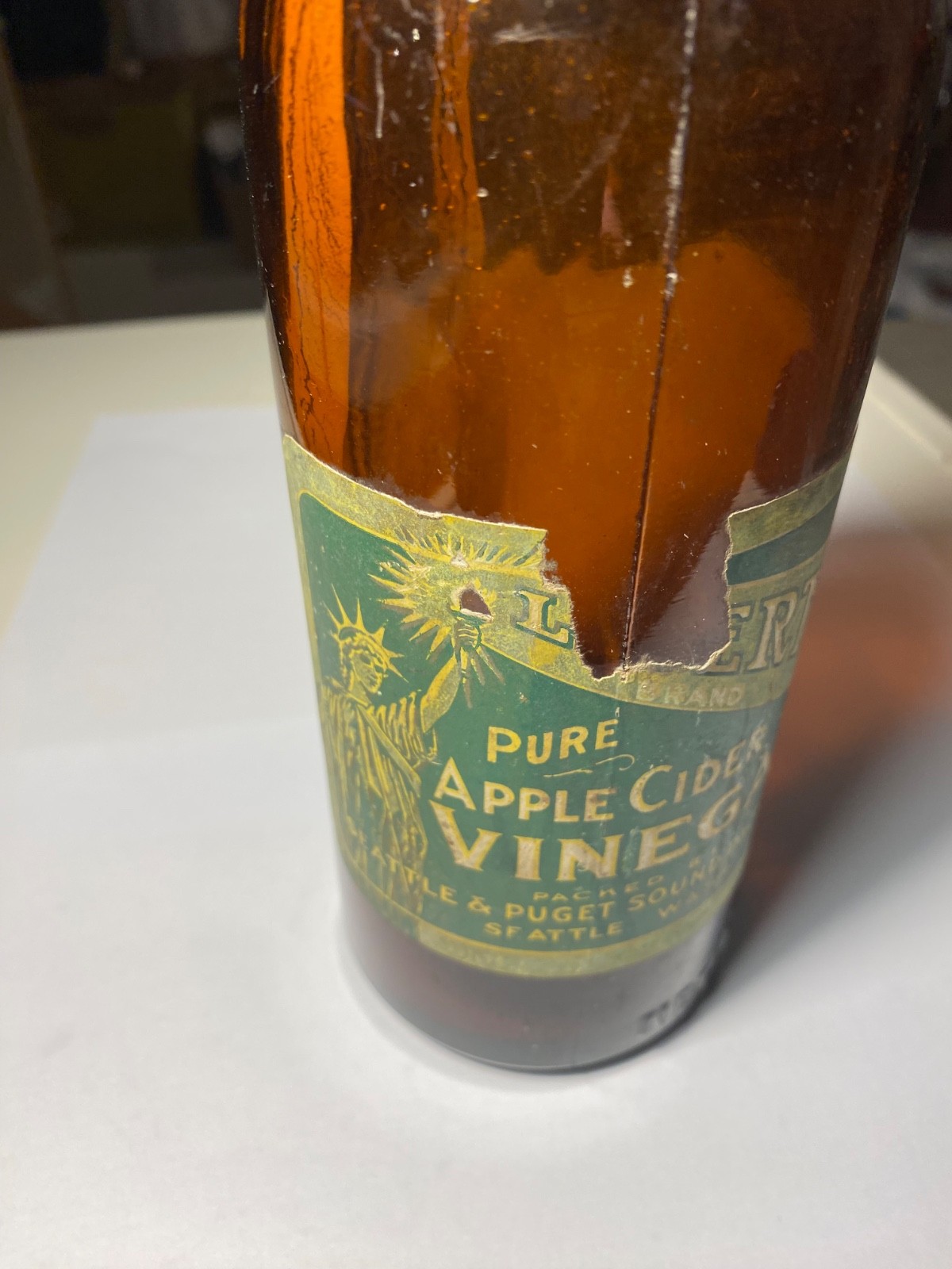 Vtg. Liberty Glass Apple Cider Vinegar Bottle Paper Label  Seattle Puget Sound