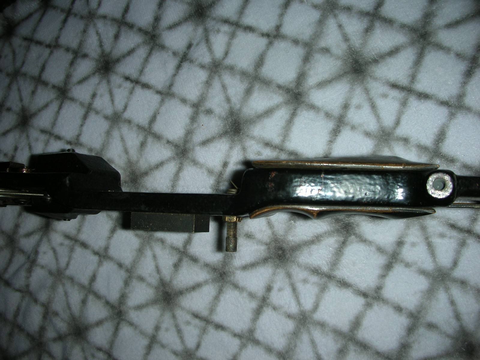 Vintage Mohawk Laser Bow Super Rare Designed by John Islas