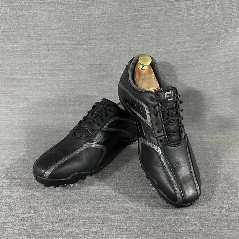 FJ Superlite Golf Shoes Men 255mm Excellent Condition