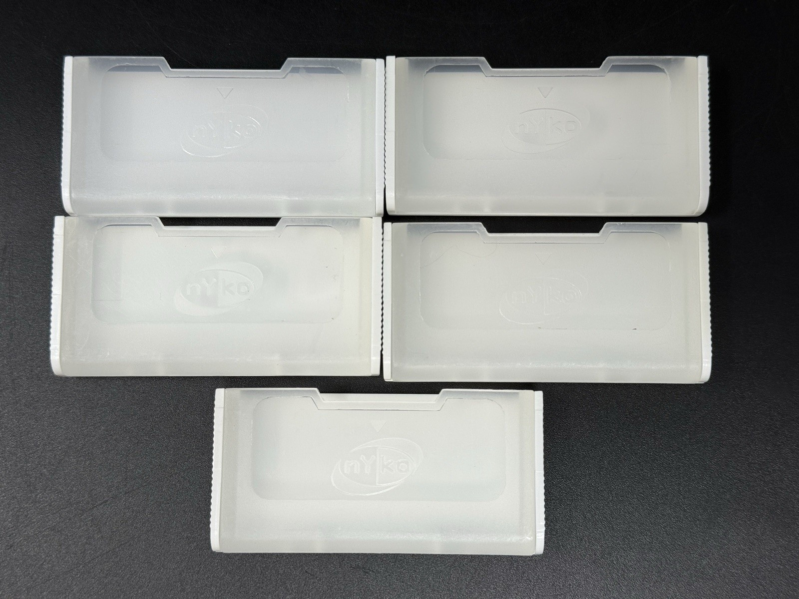 Lot of 5 Nyko Nintendo Game Boy Advance GBA Cartridge Care Cases [White] *USED*