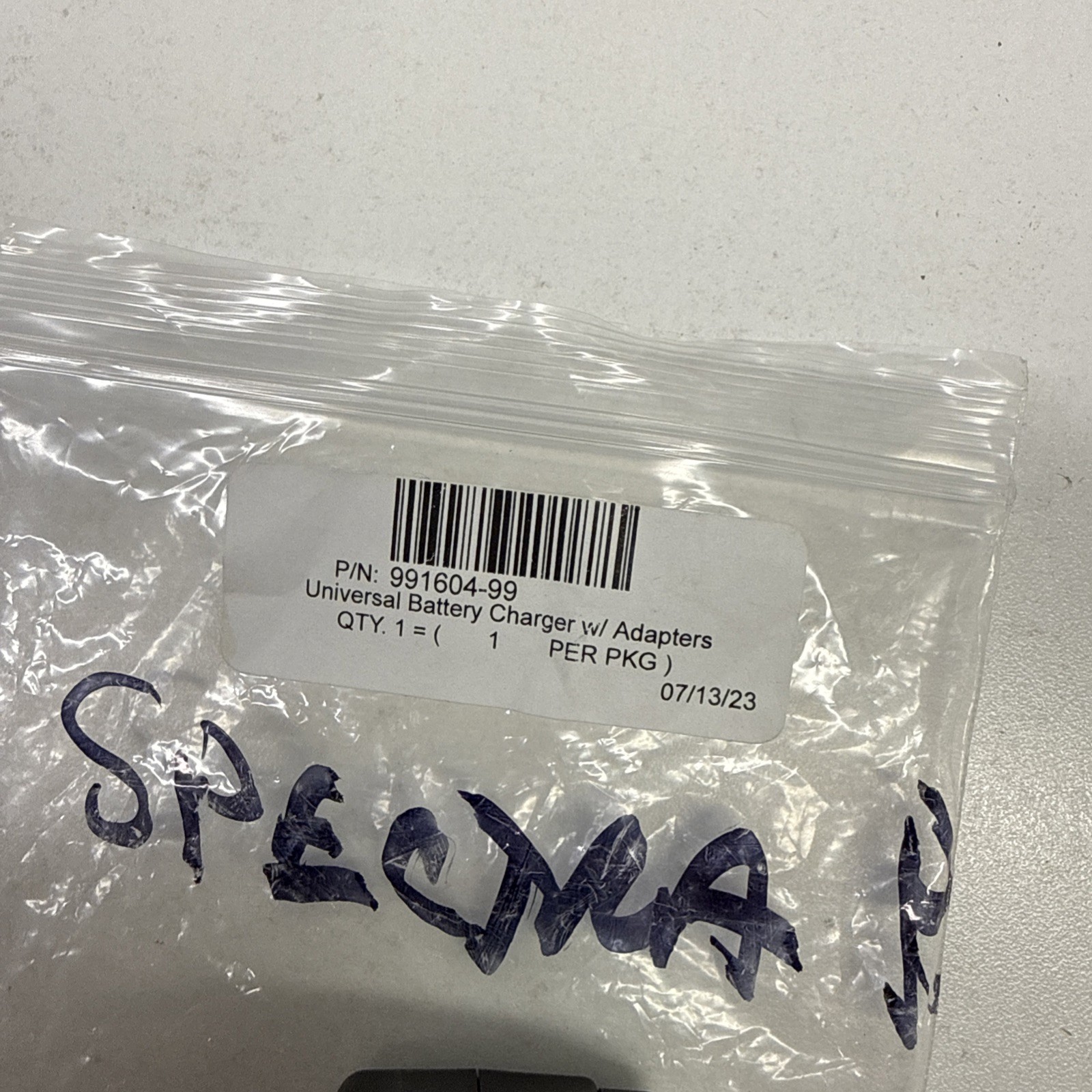 Spectra Precision 991604-99 Charger for LR Receivers LR20, LR30, LR50, LR60