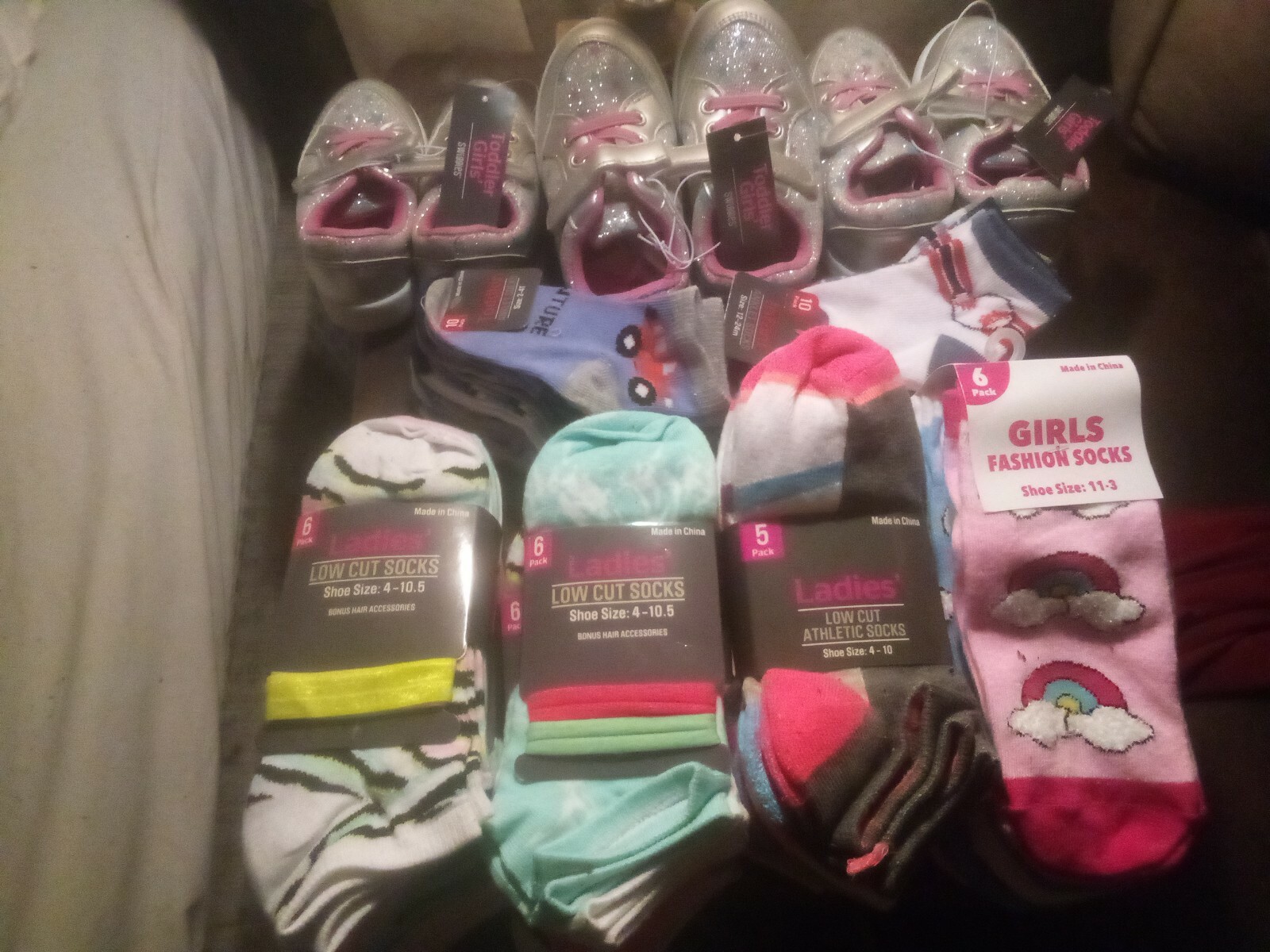 LARGE LOT New 3 pair BABY Sneakers 48 Girls Socks,20 Pr Toddler Socks + Playset