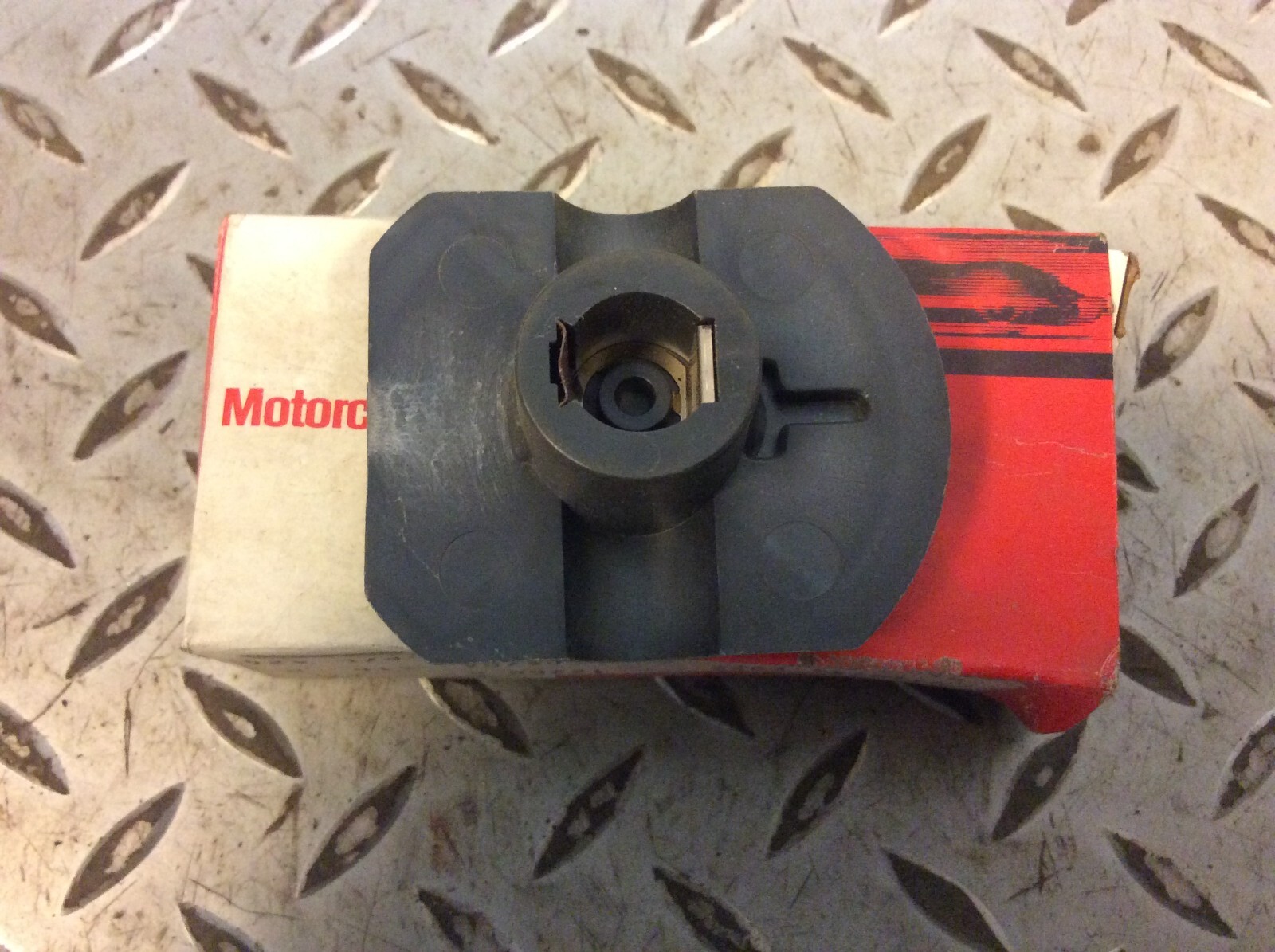 Motorcraft Distributor Rotor DRE-385 E92Z-12200-B