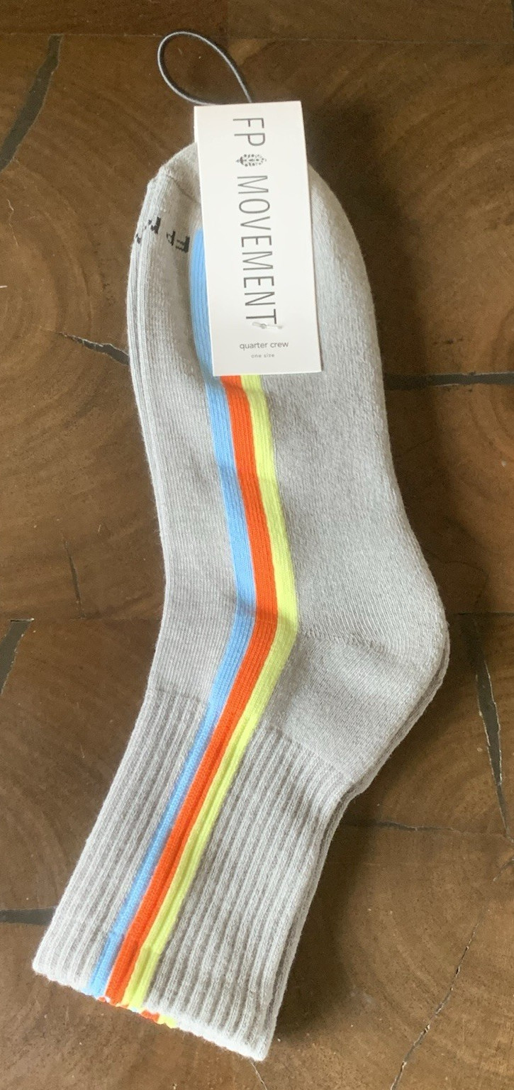 NWT FP‎ Movement Tempo Quarter Crew Socks in Grey with Stripe Athletic SOLD OUT!