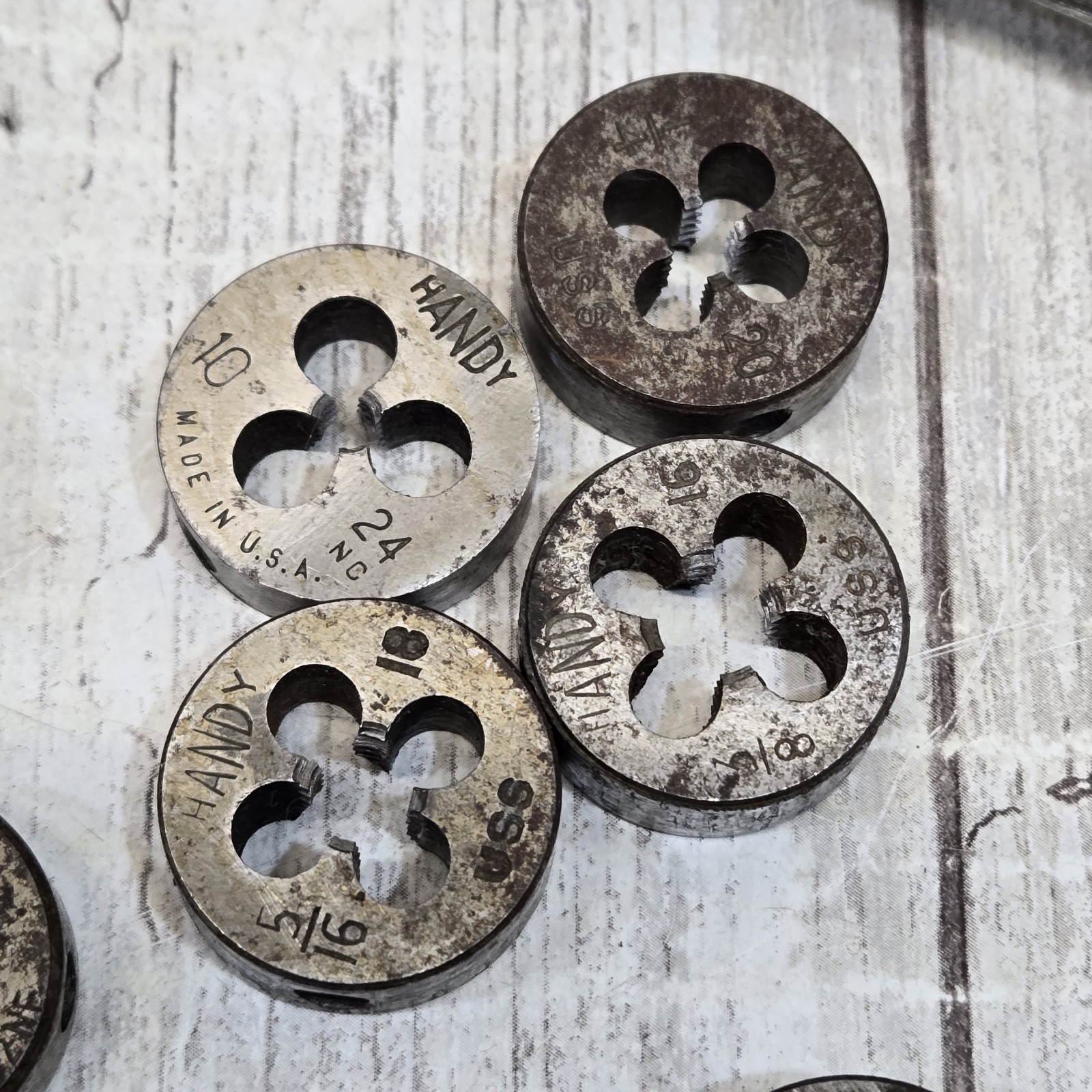 Lot 15 Round Split Adjustable Dies And 12 High Speed Tap Bits Various Brands
