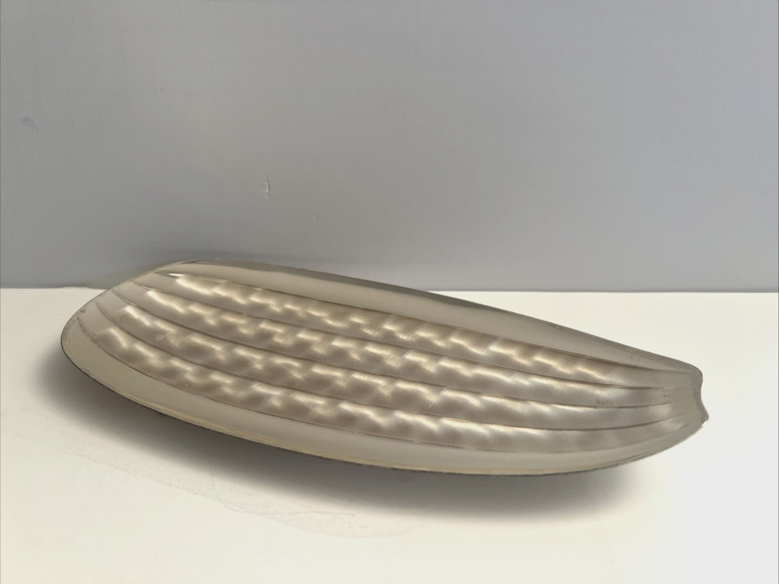 Hollywood Regency Caravelle / Hoka Tarnish Resistant Silverplate Leaf Dish Nice!
