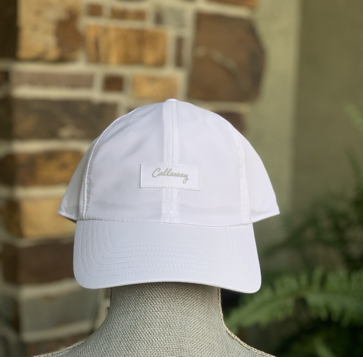 NWT Callaway Women's Training Aid Ultra-Light Weight Hat in White