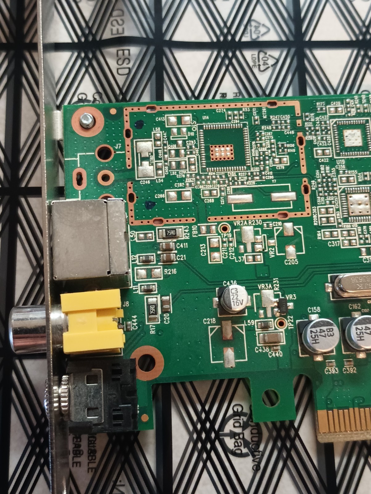 ImpactVCB From Hauppauge 71100 LF Rev H4