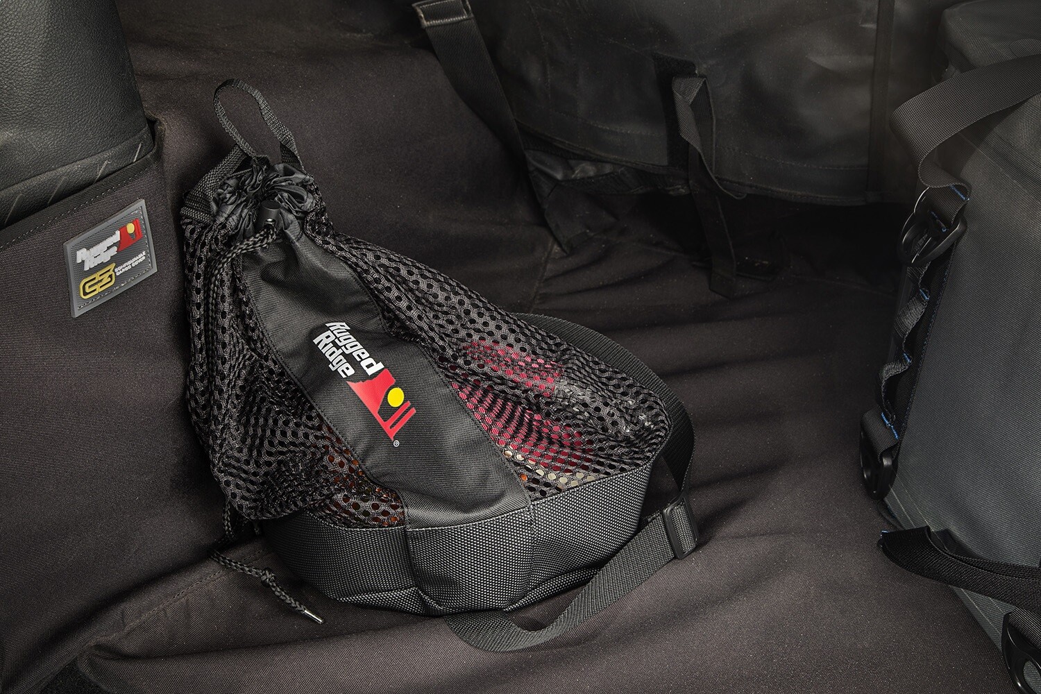 Rugged Ridge 15104.40 Recovery Bag