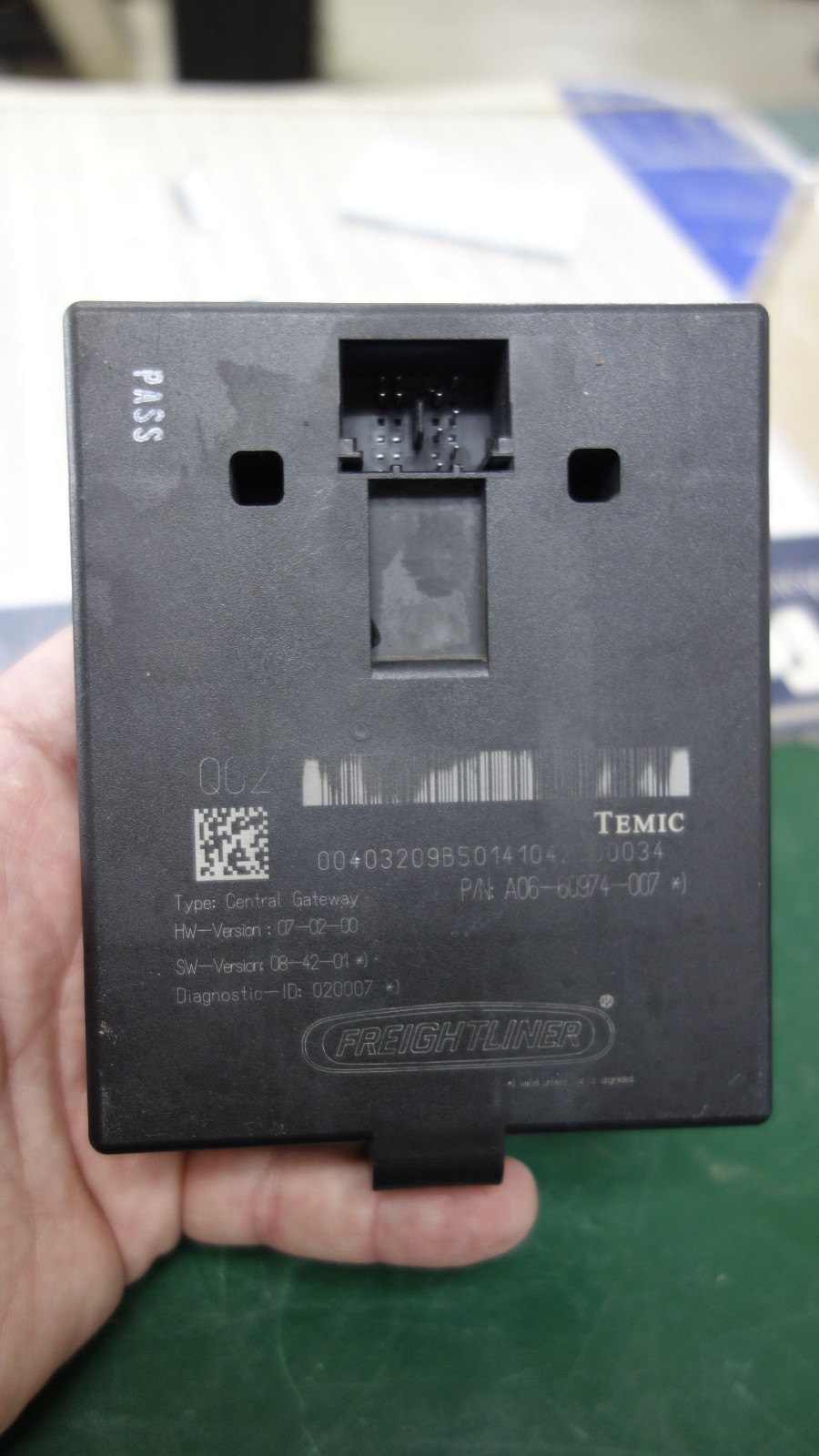 Cascadia Gateway Control Module A06-60974-007