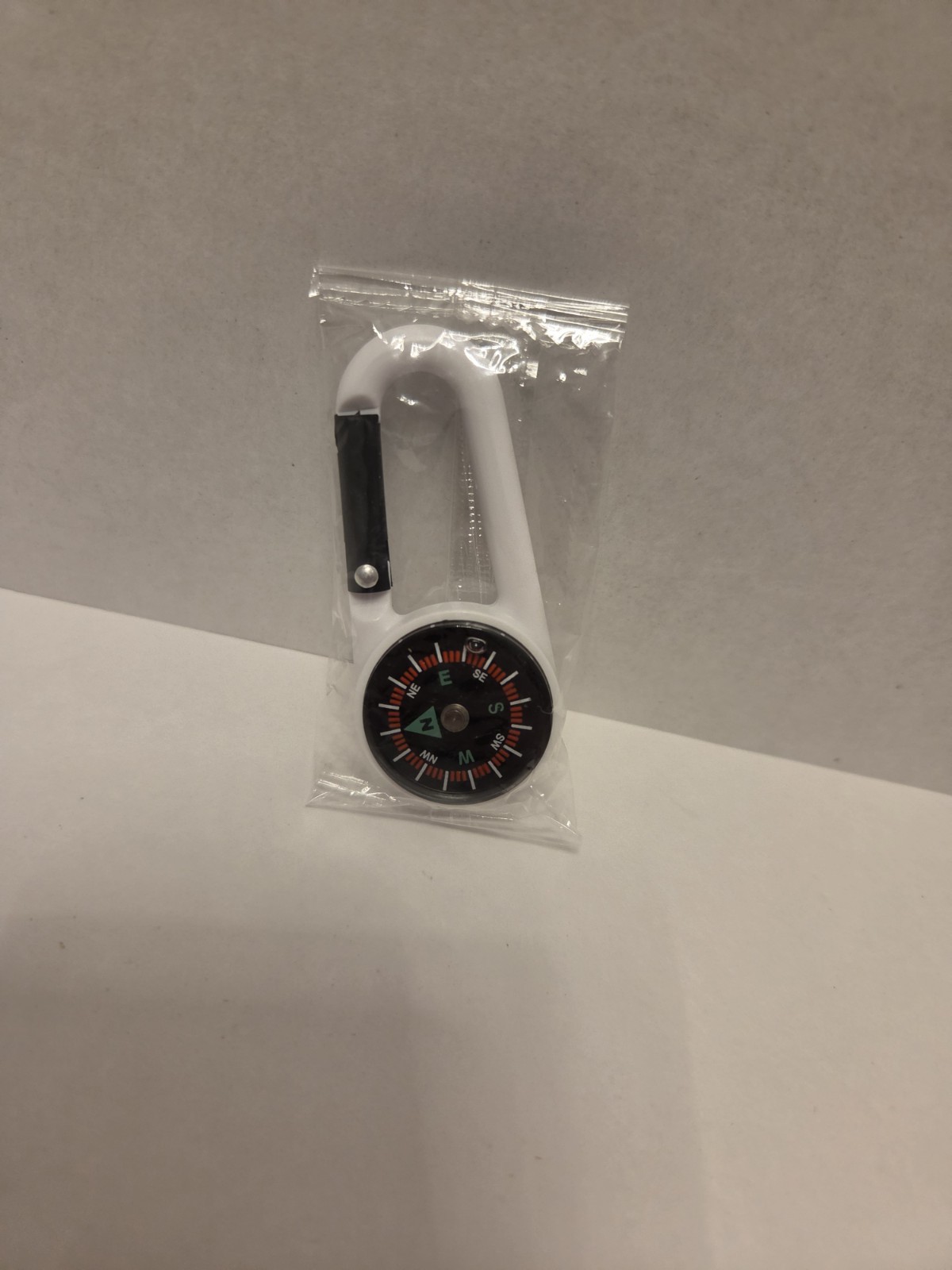 COMPASS / BACKPACK CLIP / KEYCHAIN 3"