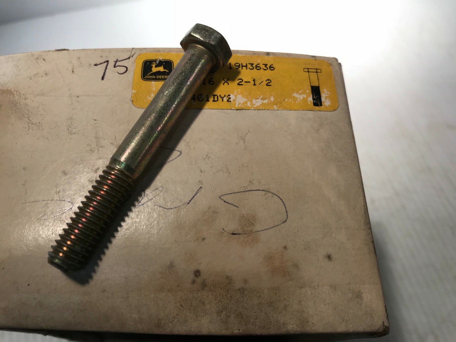 19H3636  GENUINE John Deere  CAP SCREW BOLT   QTY of 2 Bolts