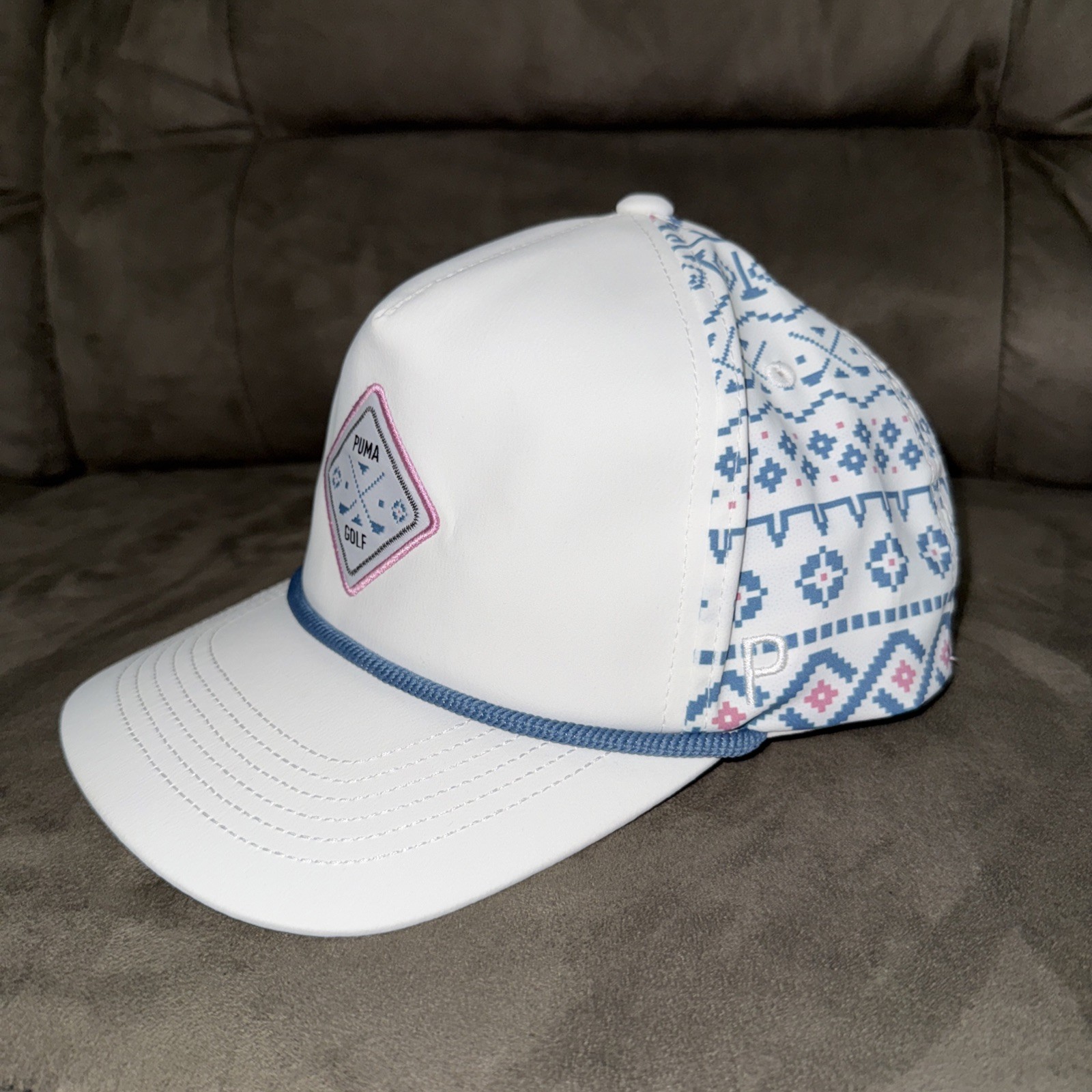 NWT PUMA Men's 5-Panel Tech Snapback Golf Hat Cap White/Glow Blue