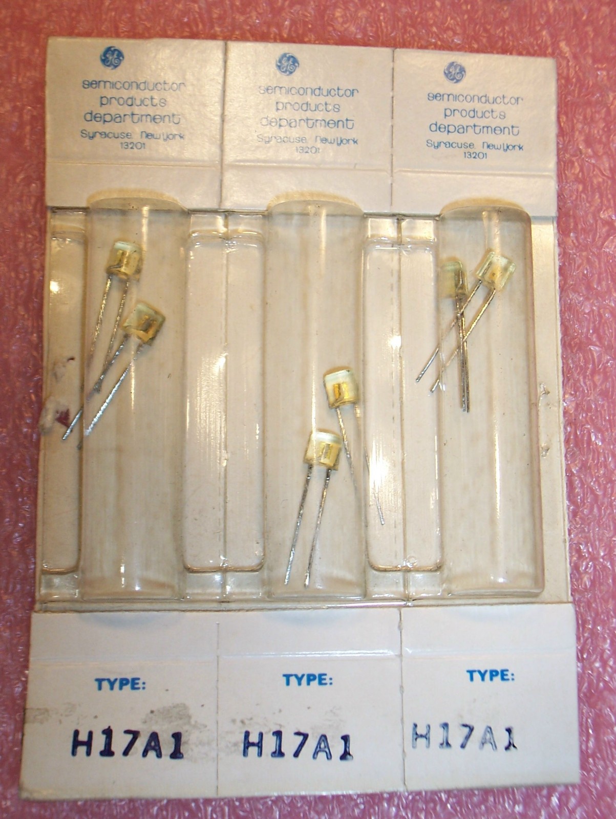 QTY (6) H17A1 GE MATCHED PAIRS LED EMITTER DETECTORS (3 pairs)  NOS