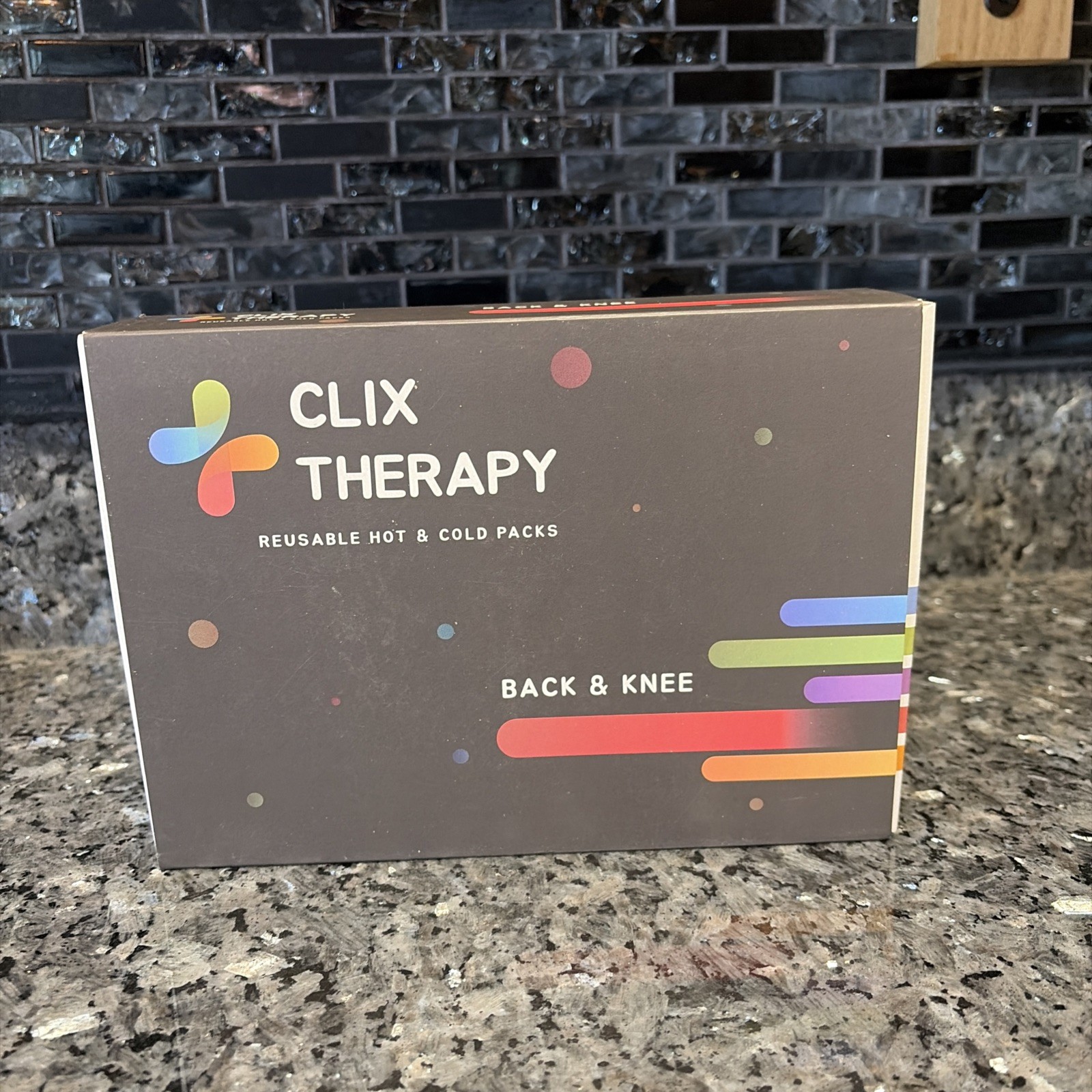 150$ Clix Therapy Back and Knee Pain Reusable Hot & Cold Packs Green New