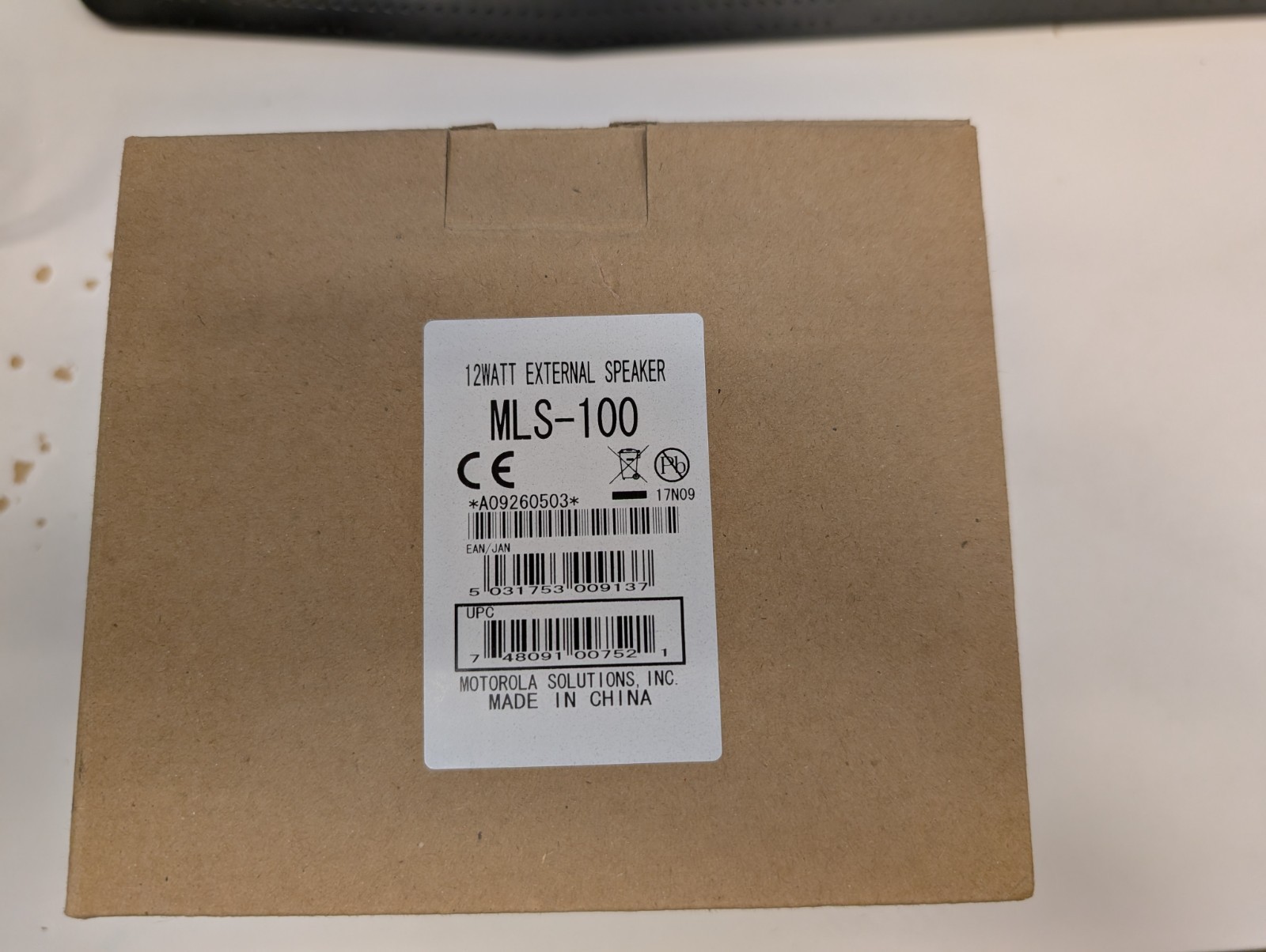 Motorola HSN4038A External Speaker with Bracket for Radio