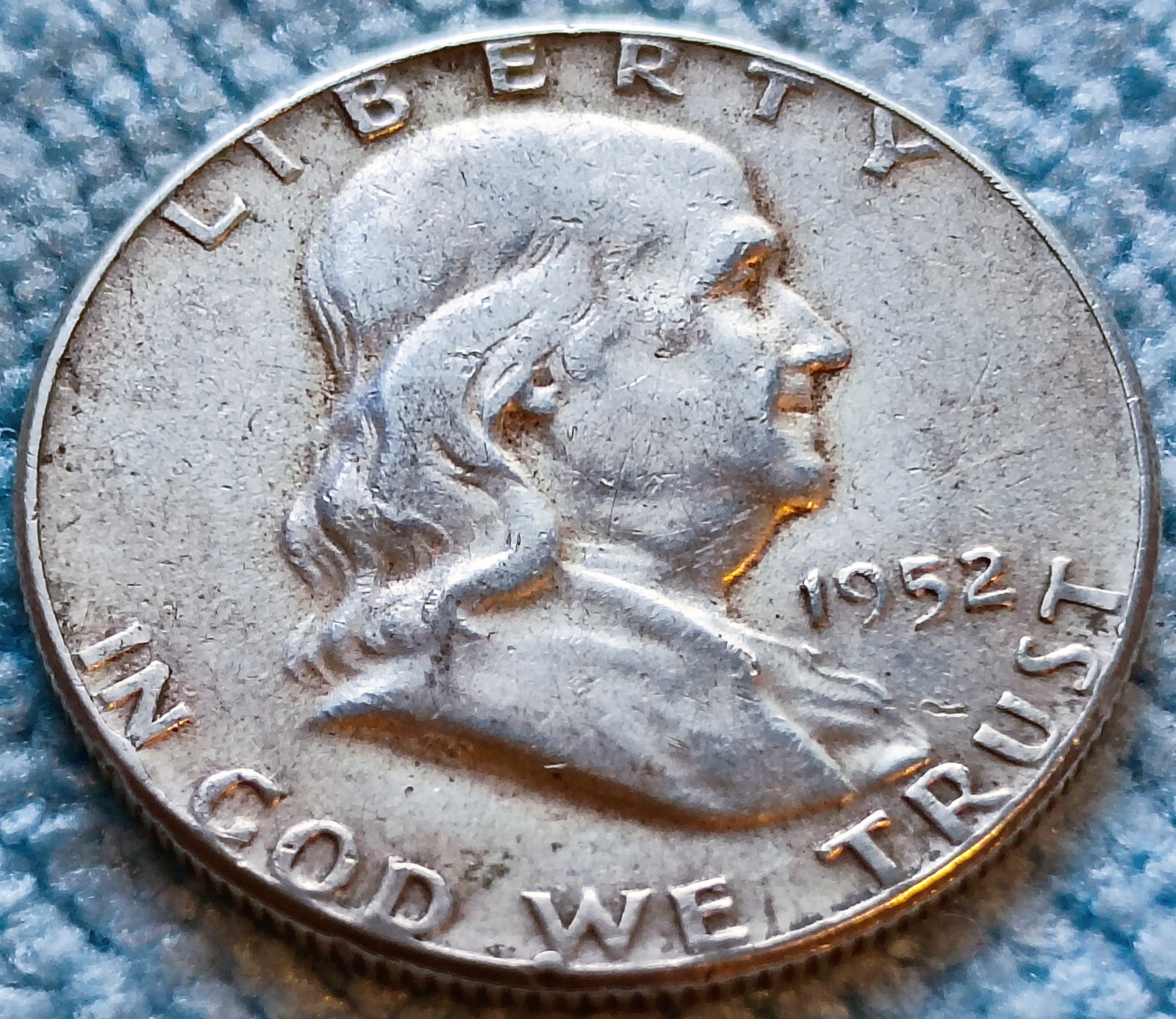 90% SILVER FRANKLIN HALF DOLLAR USA 1952 P