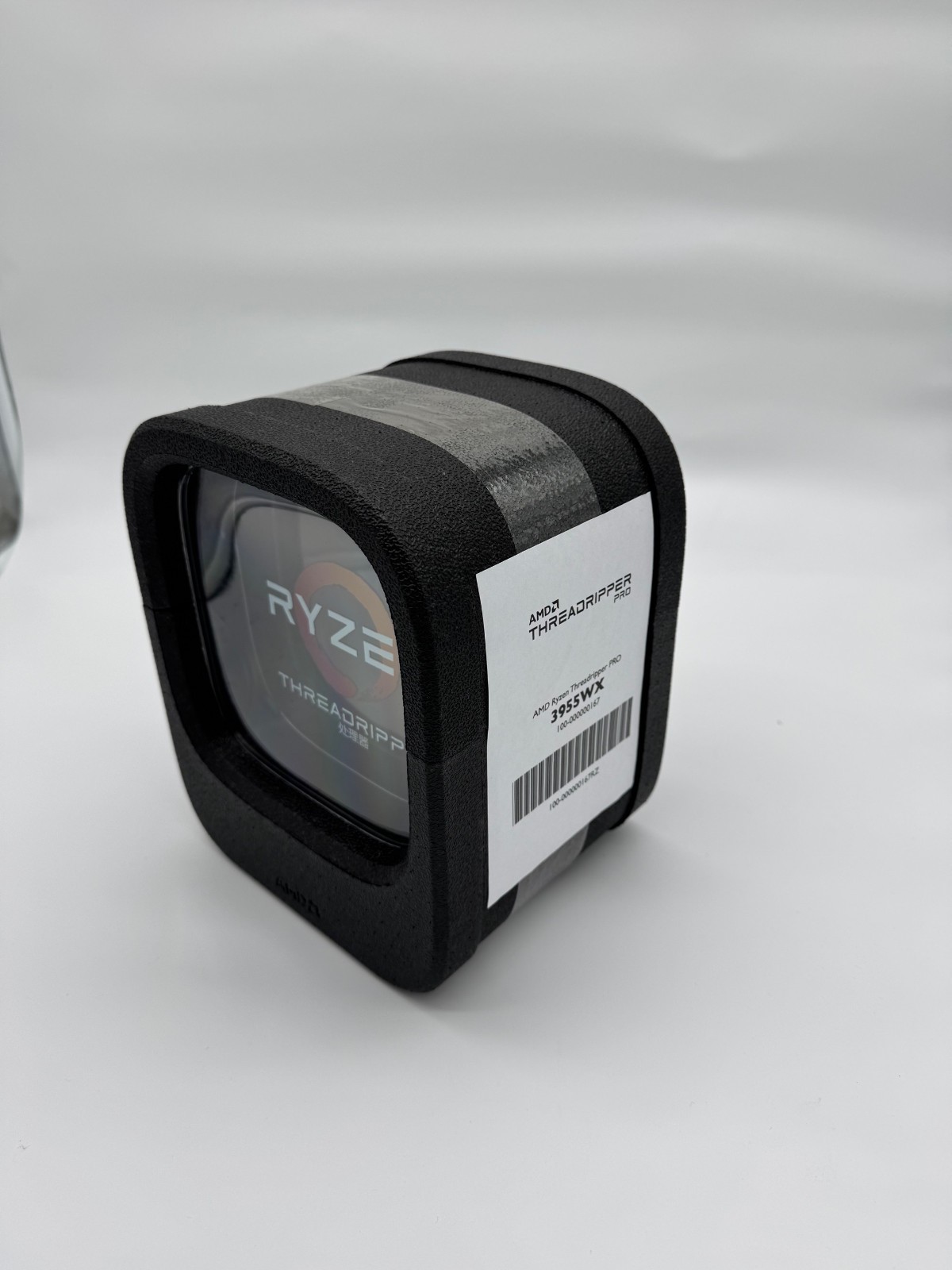 AMD, Ryzen Threadripper PRO 3955WX , Processor TRAY without FAN