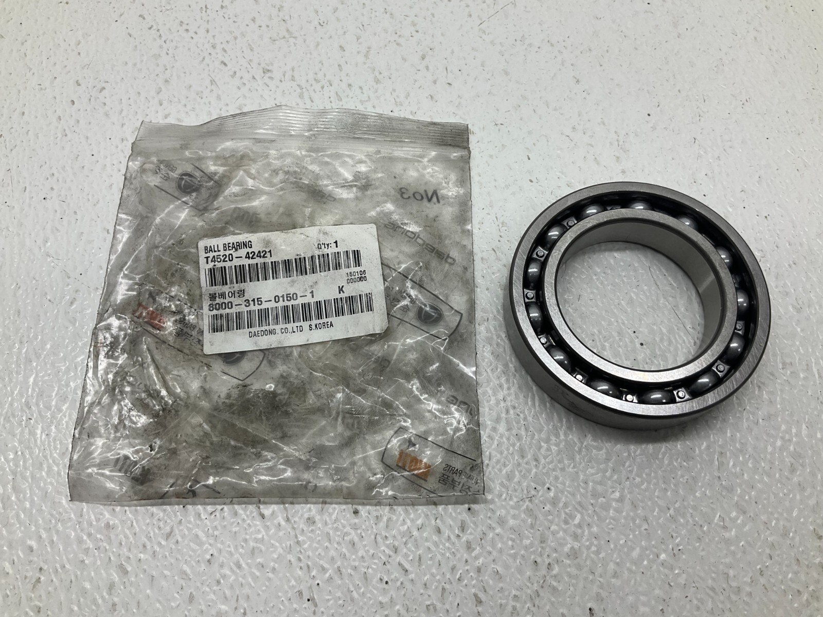 Daedong Kioti T4520-42421 Ball Bearing T452042421 T4520 New (TSC)