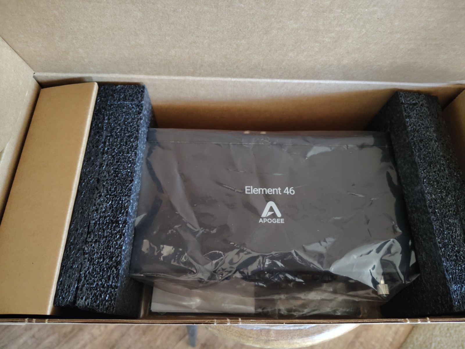 New Open Box Apogee Element 46 Thunderbolt Audio Interface for Mac 12x14 I/O 24