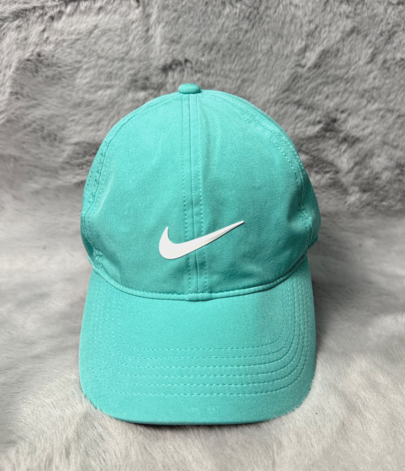 Nike Heritage 86 Mens Green Dry Fit ADV Polyester Strap Back Hat Cap Mens