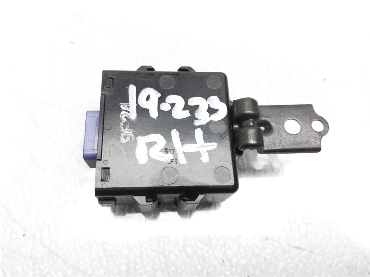 1997-2000 Lexus Sc300 Steering Electronic Unit Computer 89650-24091