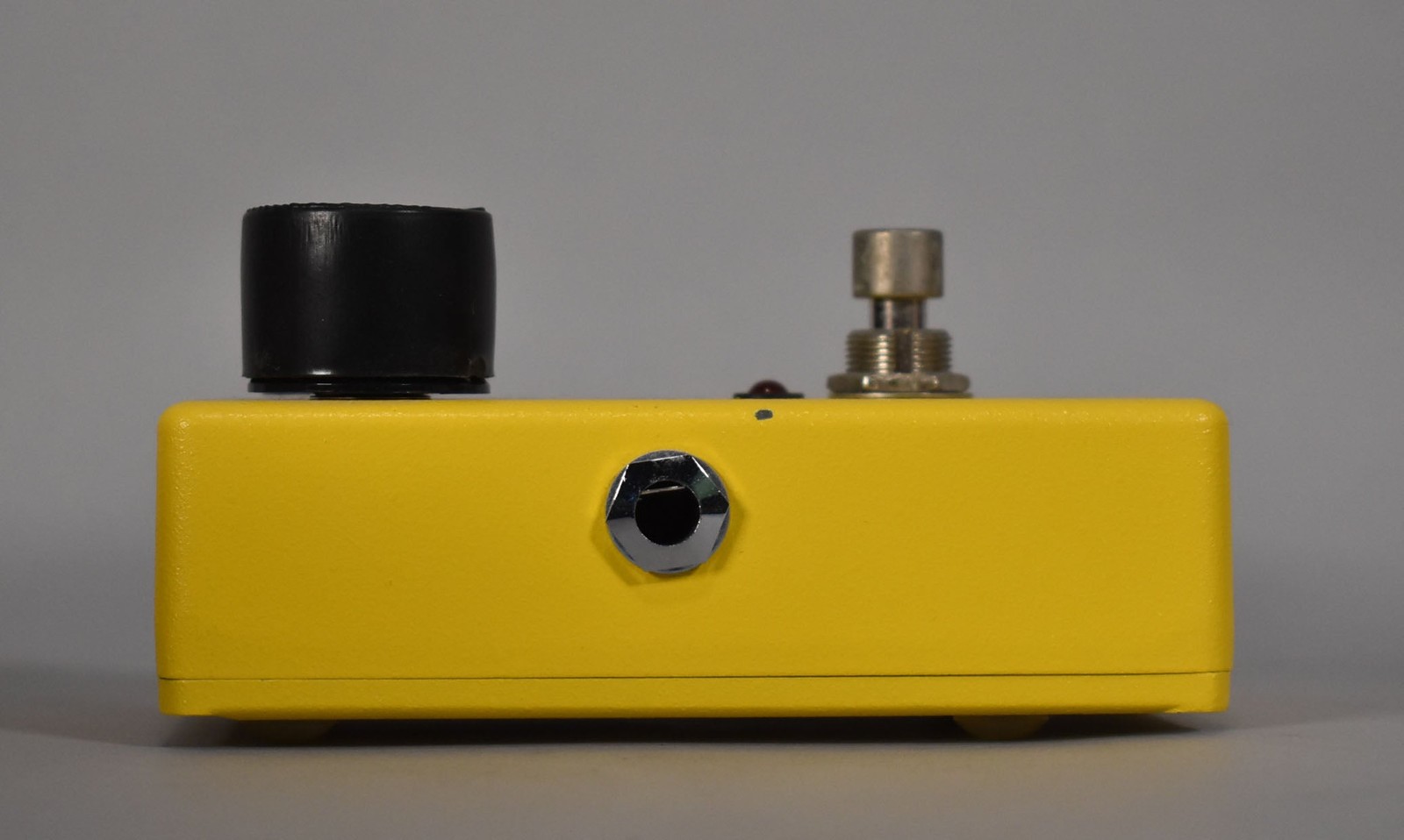 MXR M104 Distortion + Reissue Effects Pedal Yellow