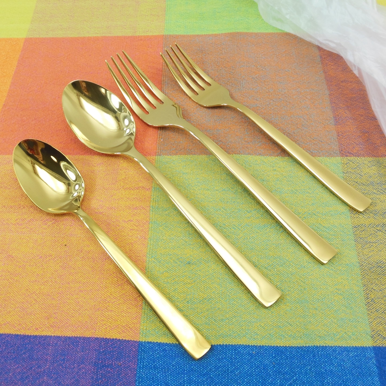 Cambridge Silversmiths Beacon Gold Shiny Forks Spoons