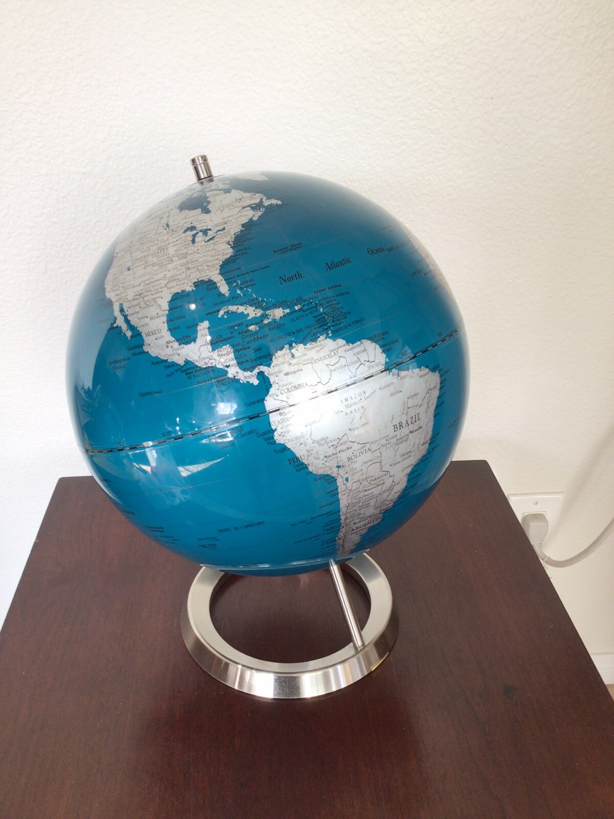 Full Circle Vision Blue & Silver Desktop World Globe 15.5” Tall