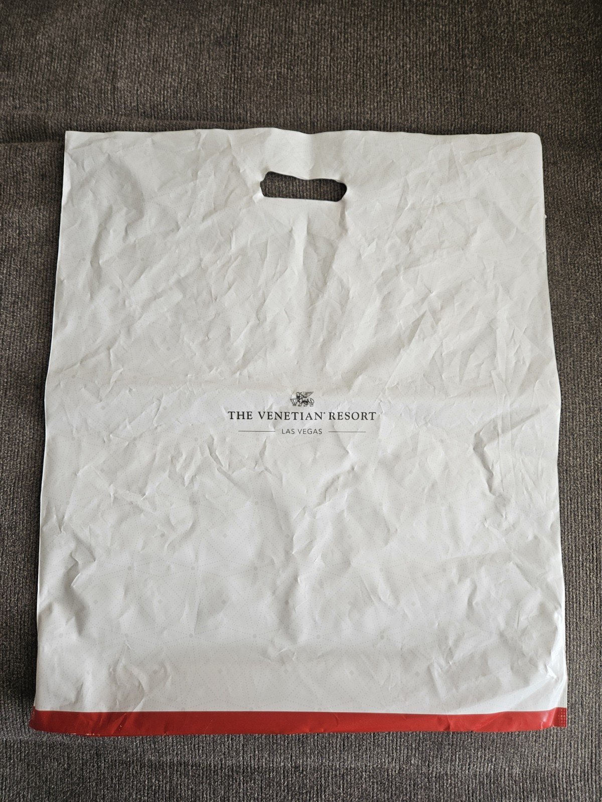 THE VENETIAN RESORT Las Vegas Plastic Shopping White Gift Bag Collectible RARE🎰