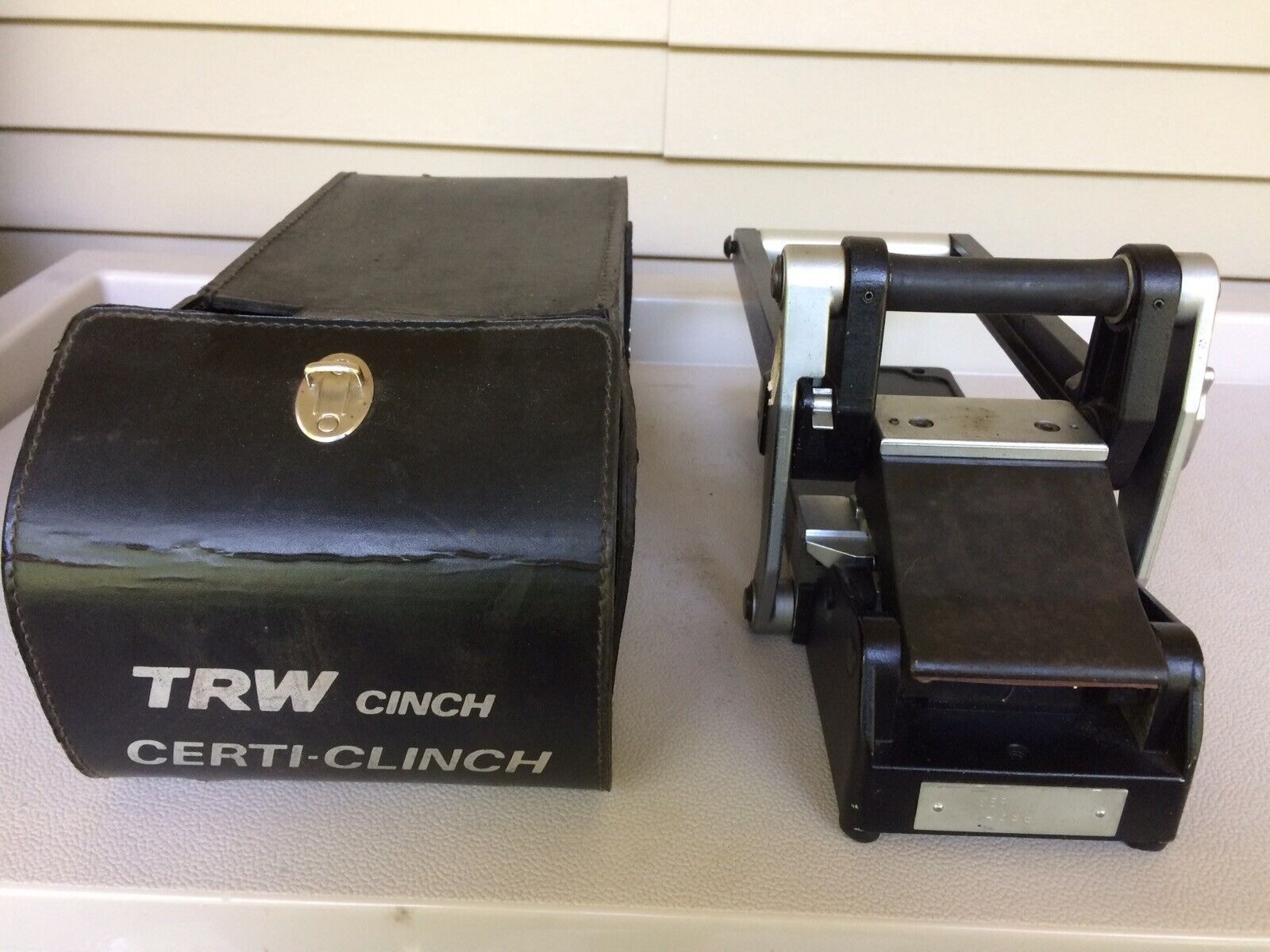 TRW Cinch Certi-Clinch Termination Tool W/Case
